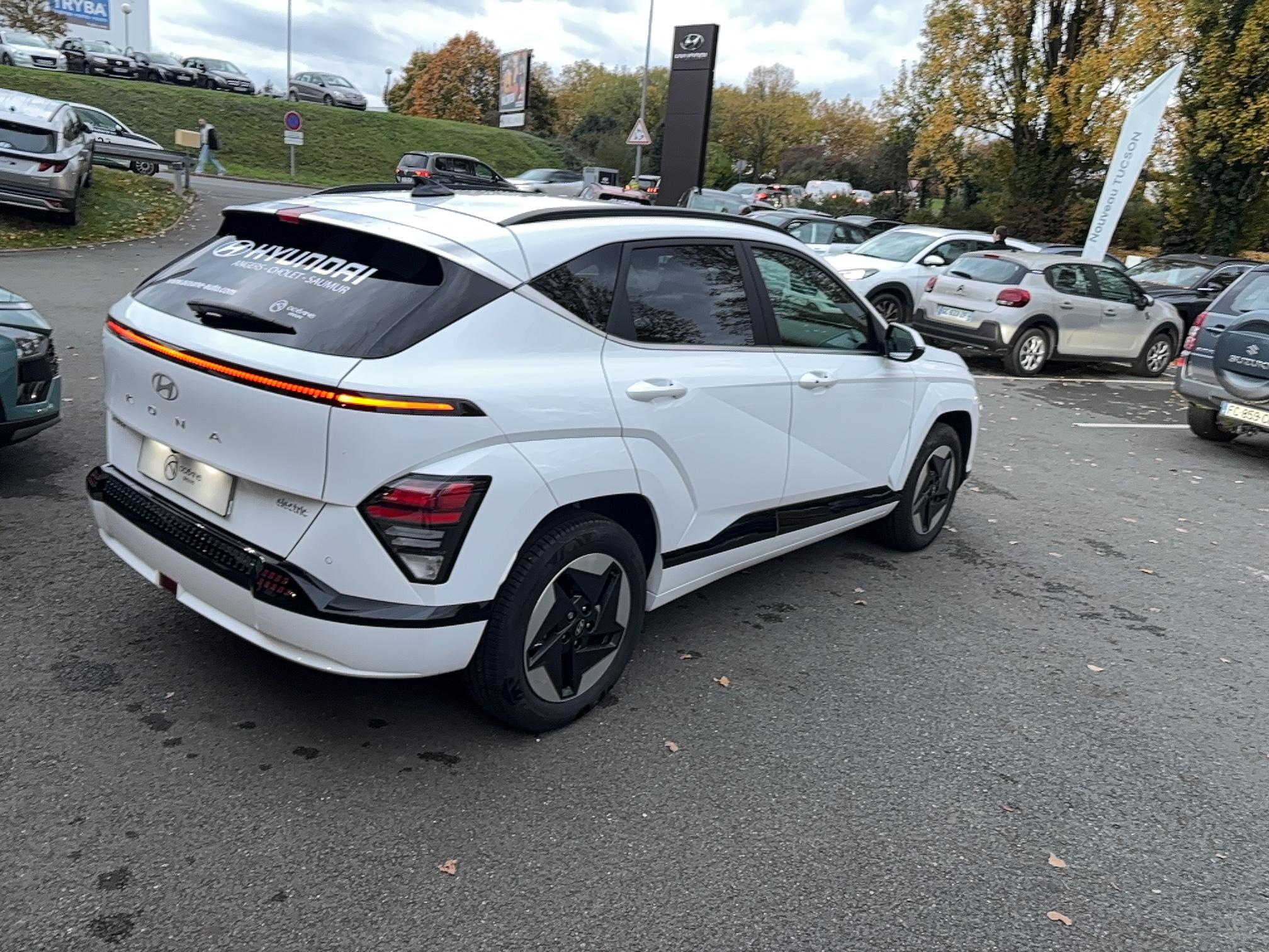 HYUNDAI Kona Electrique 65 kWh - 217 ch Creative - Véhicule Occasion - Océane Auto HYUNDAI Kona Electrique 65 kWh - 217 ch Creative - Véhicule Occasion Océane Auto