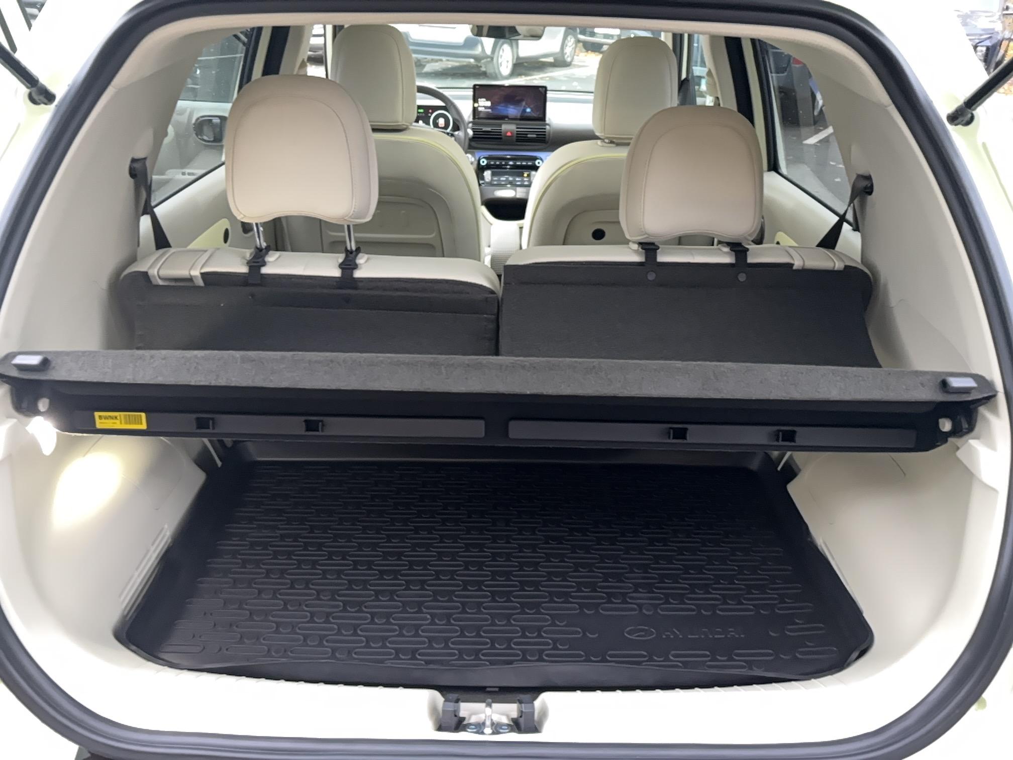 HYUNDAI Inster 49 kWh 4 pl. Creative - Véhicule Occasion - Océane Auto HYUNDAI Inster 49 kWh 4 pl. Creative - Véhicule Occasion Océane Auto