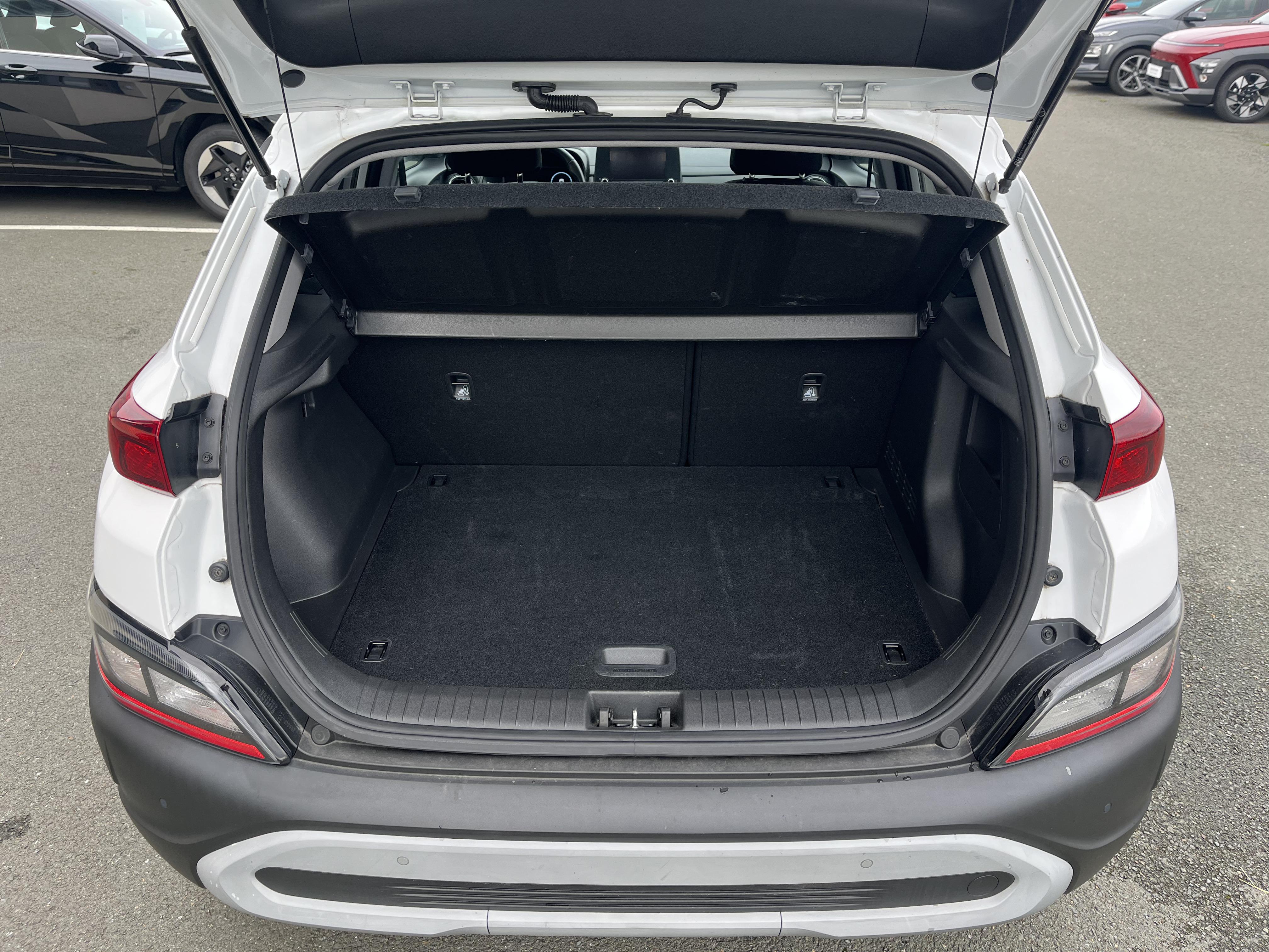 HYUNDAI Kona 1.6 CRDi 136 DCT-7 Hybrid 48V Intuitive - Véhicule Occasion Océane Auto