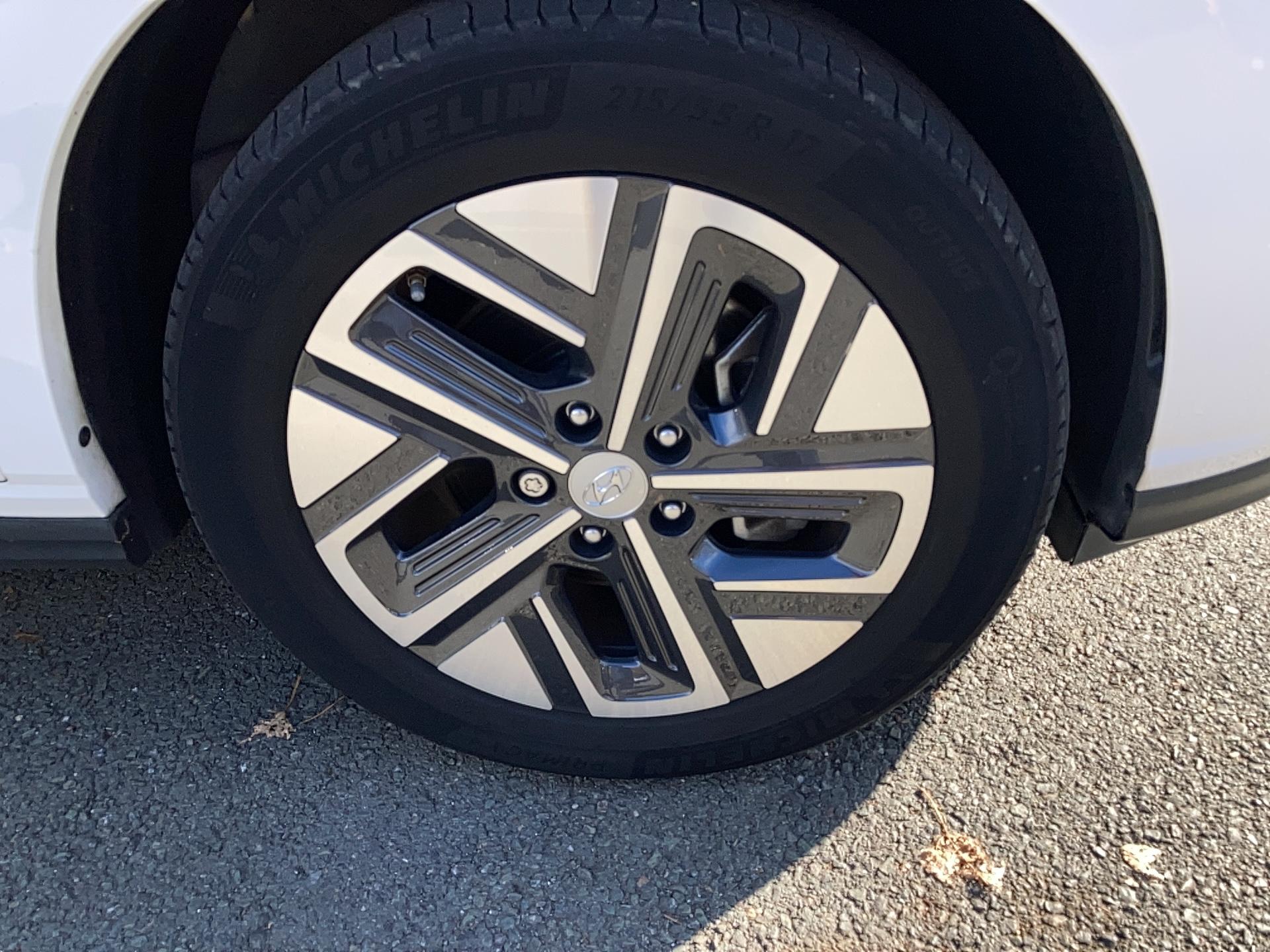 HYUNDAI Kona Electrique 39 kWh - 136 ch Intuitive - Véhicule Occasion - Océane Auto HYUNDAI Kona Electrique 39 kWh - 136 ch Intuitive - Véhicule Occasion Océane Auto