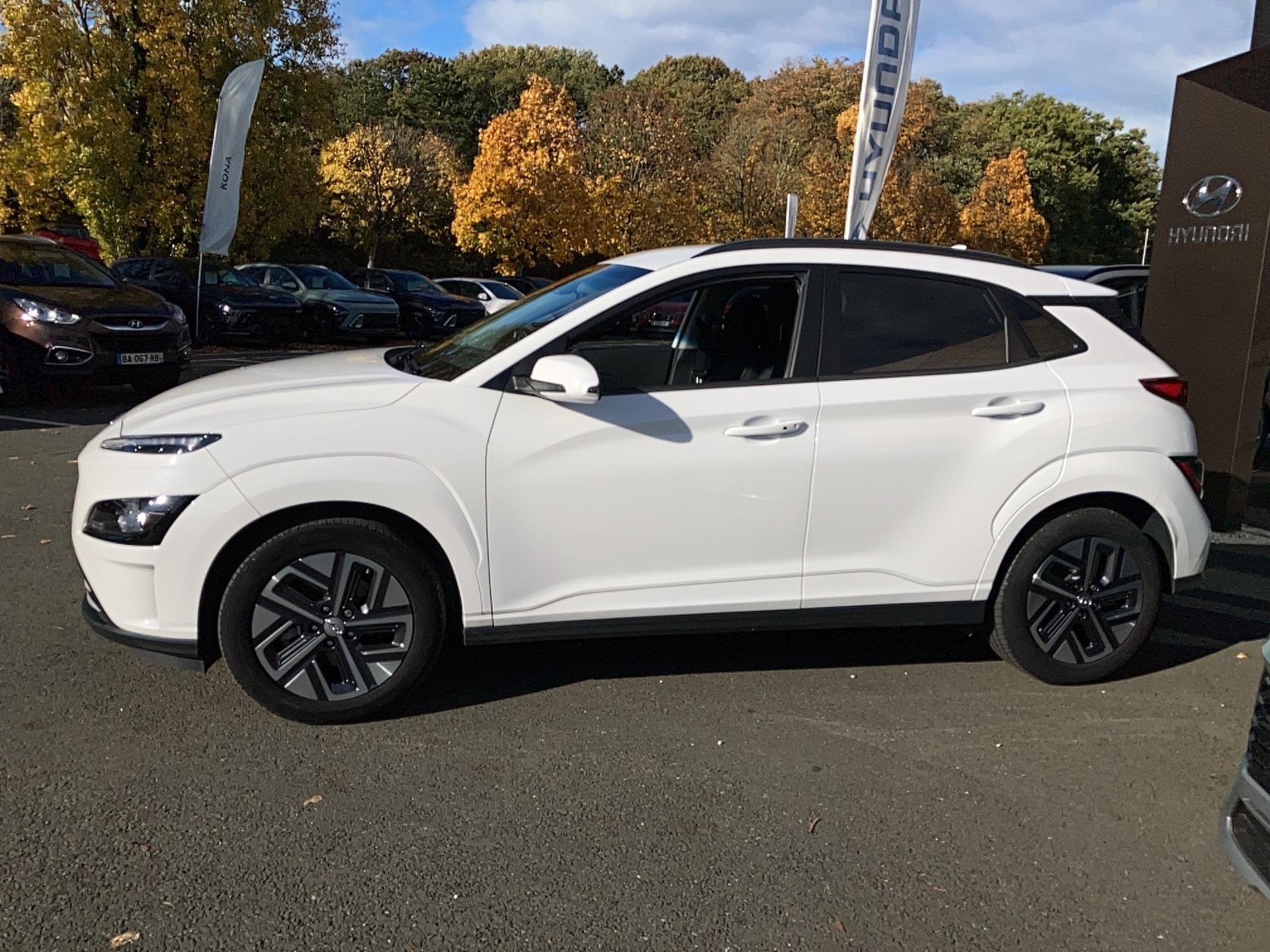 HYUNDAI Kona Electrique 39 kWh - 136 ch Intuitive - Véhicule Occasion - Océane Auto HYUNDAI Kona Electrique 39 kWh - 136 ch Intuitive - Véhicule Occasion Océane Auto