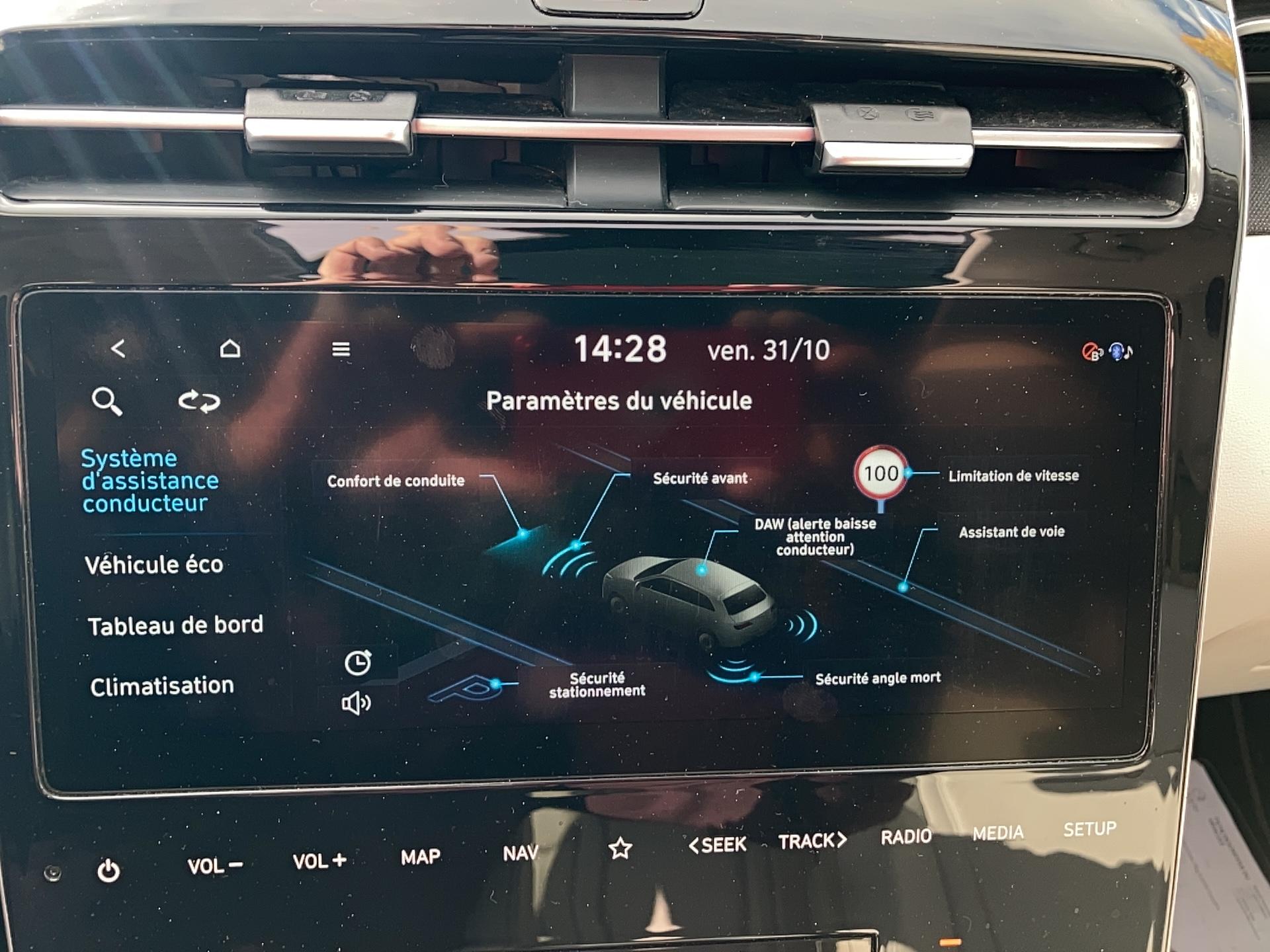 HYUNDAI Tucson 1.6 T-GDI 265 HTRAC Plug-in BVA6 Executive - Véhicule Occasion - Océane Auto HYUNDAI Tucson 1.6 T-GDI 265 HTRAC Plug-in BVA6 Executive - Véhicule Occasion Océane Auto