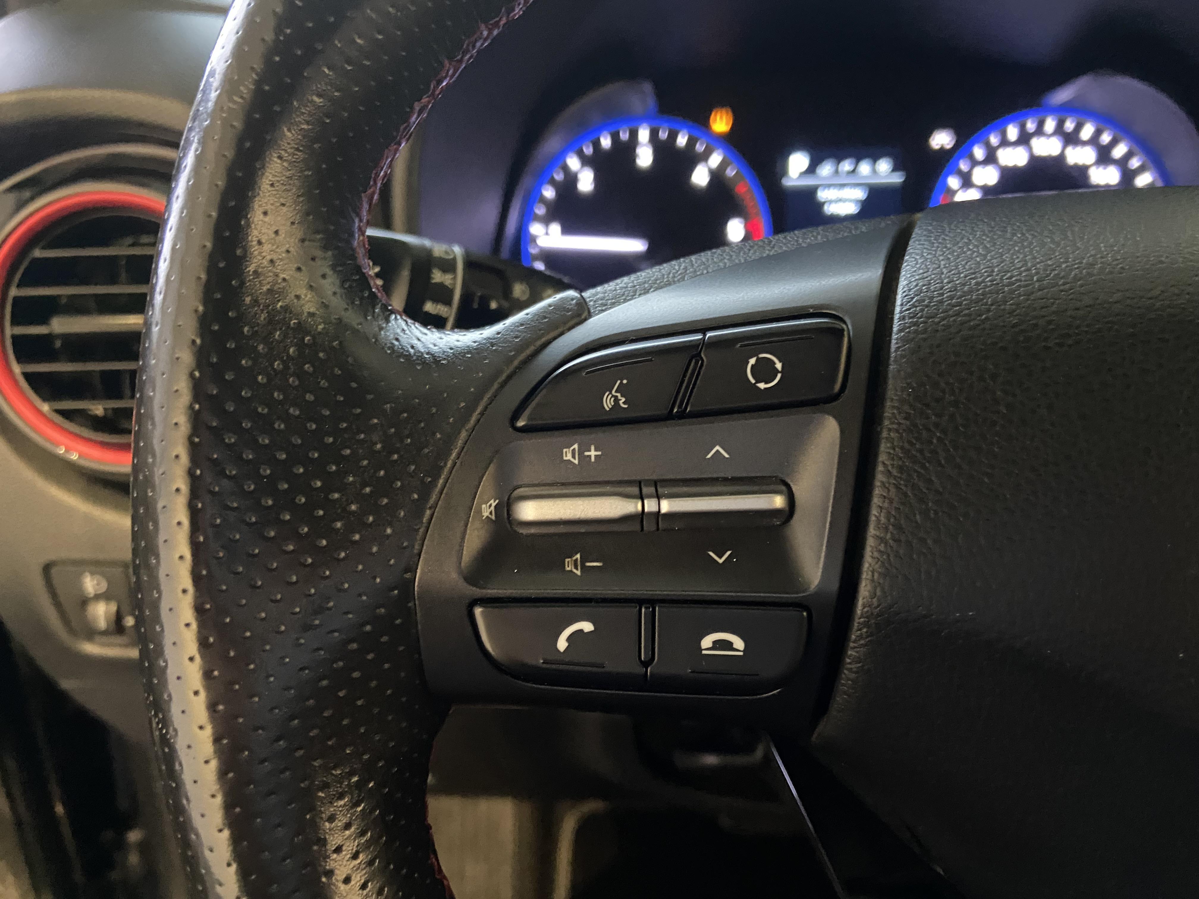 HYUNDAI Kona 1.6 CRDi 136 DCT-7 Creative - Véhicule Occasion - Océane Auto HYUNDAI Kona 1.6 CRDi 136 DCT-7 Creative - Véhicule Occasion Océane Auto