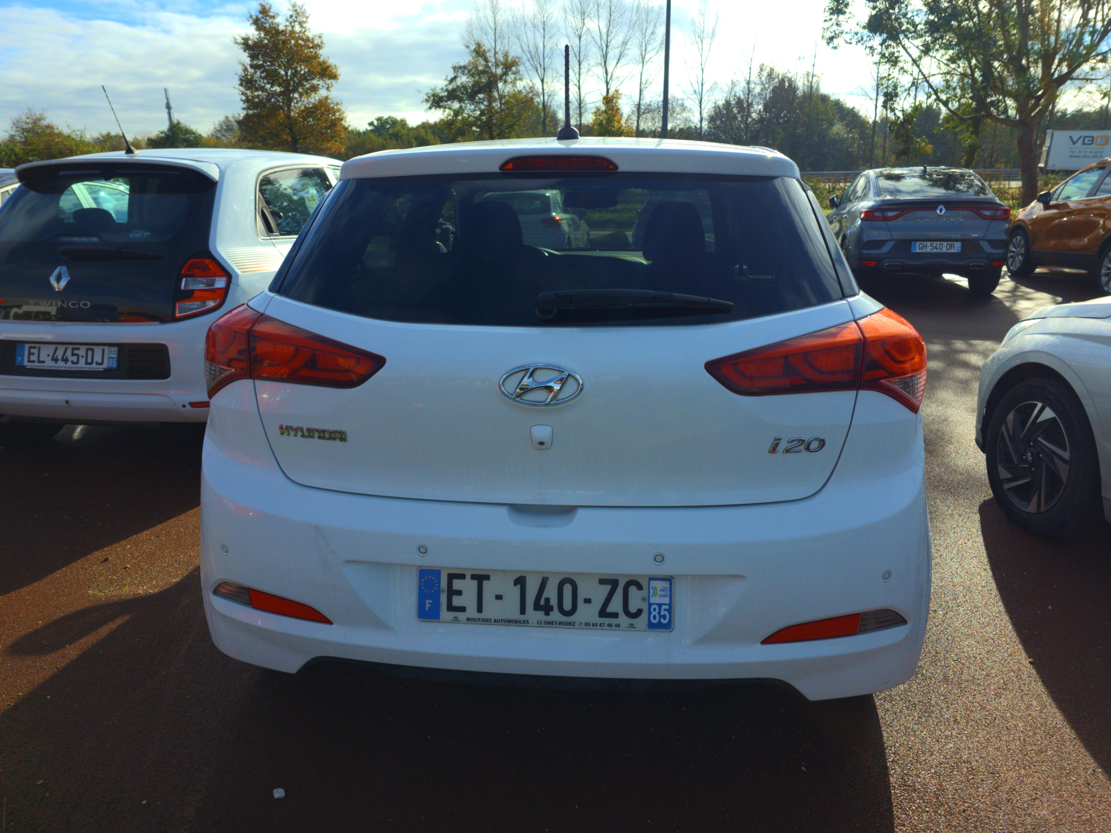 HYUNDAI i20 1.1 CRDi 75 Edition#Navi - Véhicule Occasion Océane Auto