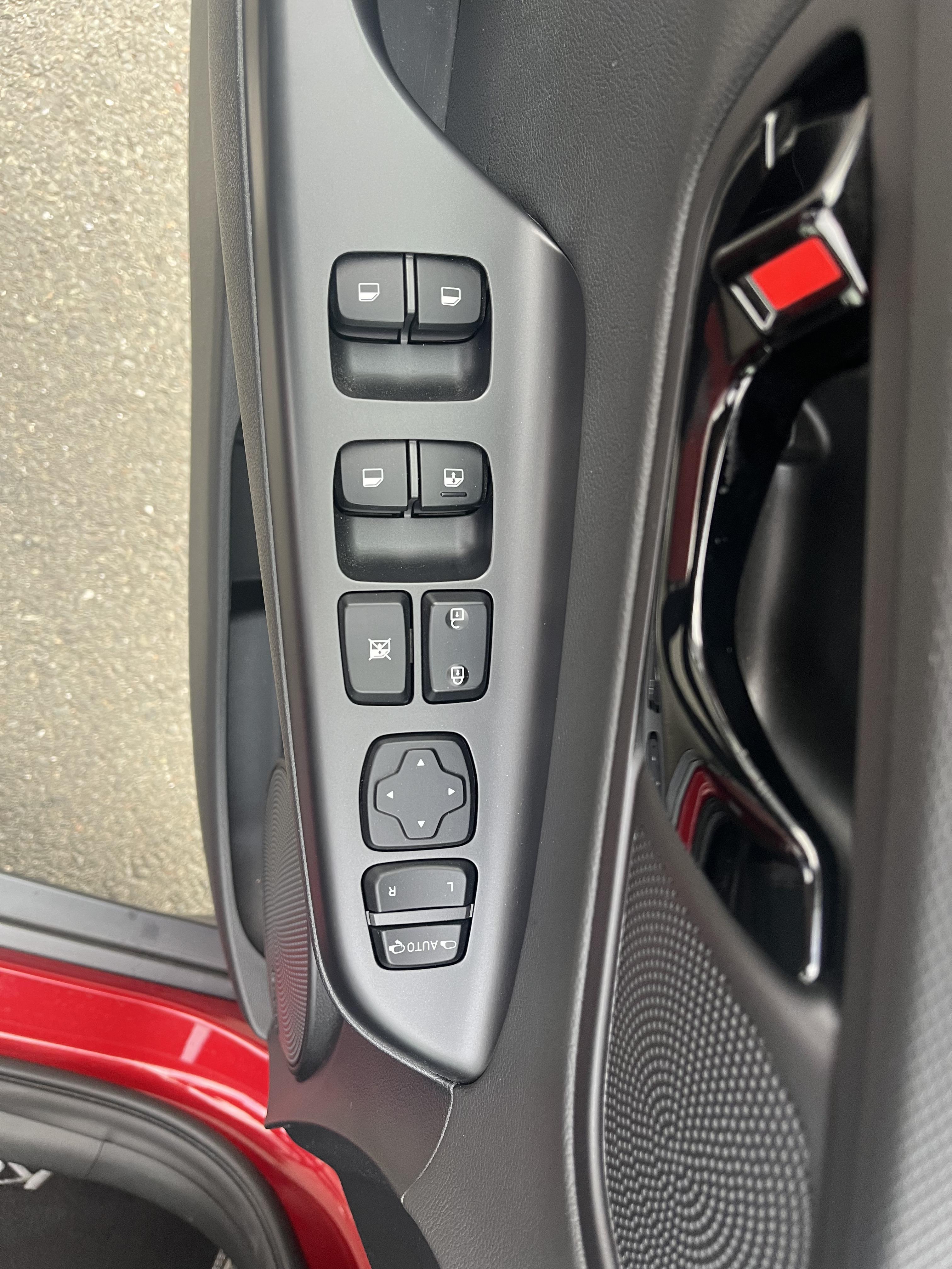 HYUNDAI Kona 1.0 T-GDi 120 Executive - Véhicule Occasion - Océane Auto HYUNDAI Kona 1.0 T-GDi 120 Executive - Véhicule Occasion Océane Auto