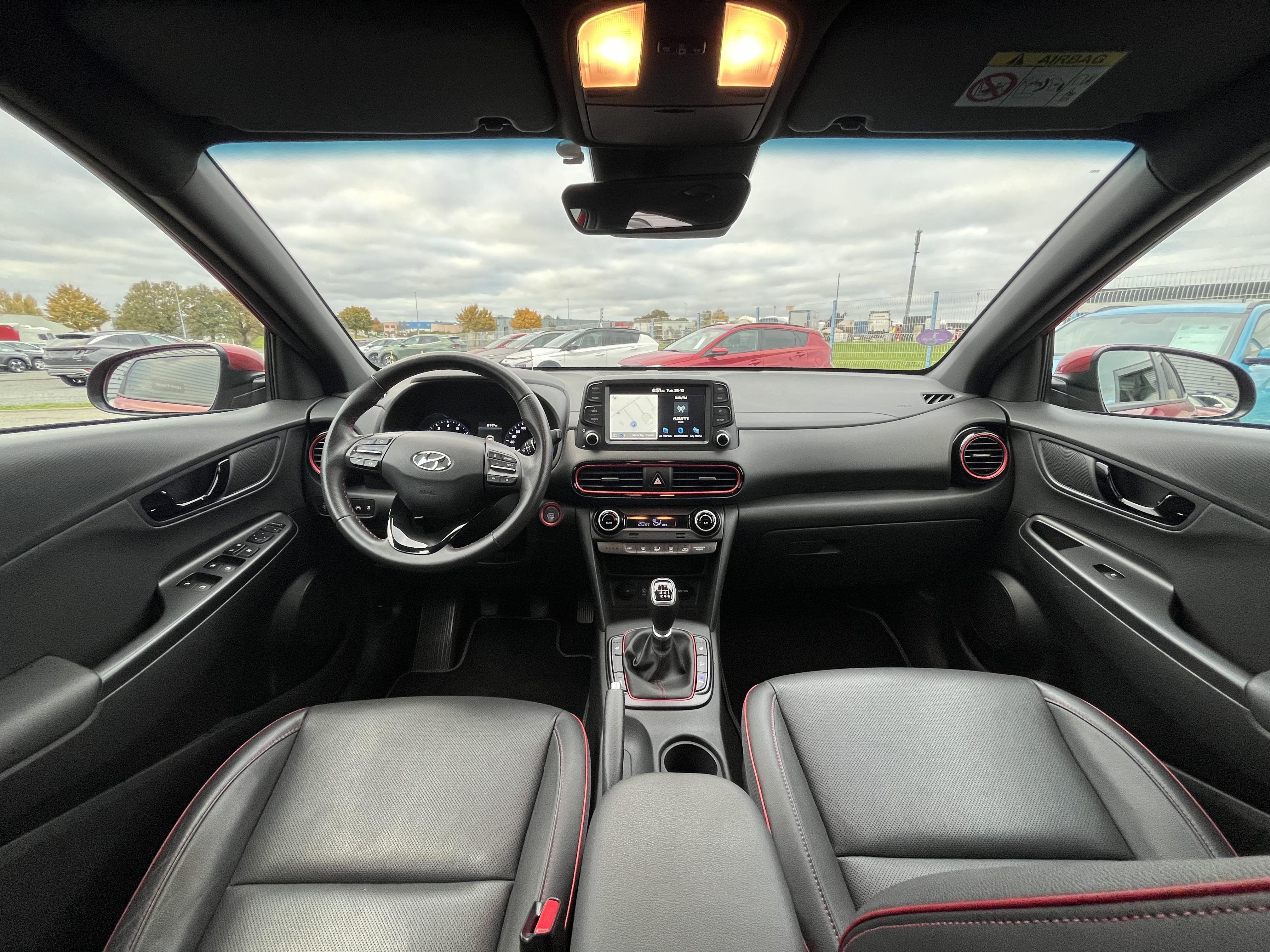 HYUNDAI Kona 1.0 T-GDi 120 Executive - Véhicule Occasion - Océane Auto HYUNDAI Kona 1.0 T-GDi 120 Executive - Véhicule Occasion Océane Auto