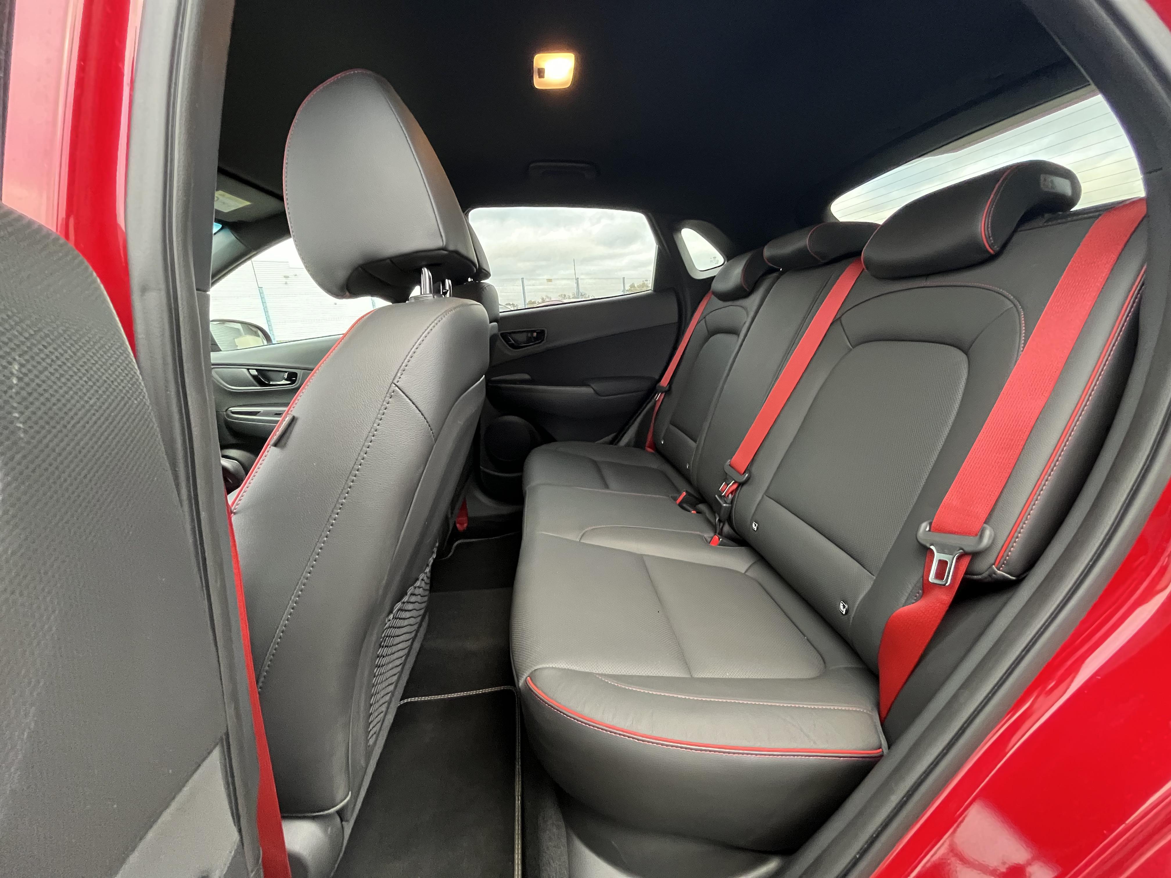 HYUNDAI Kona 1.0 T-GDi 120 Executive - Véhicule Occasion - Océane Auto HYUNDAI Kona 1.0 T-GDi 120 Executive - Véhicule Occasion Océane Auto