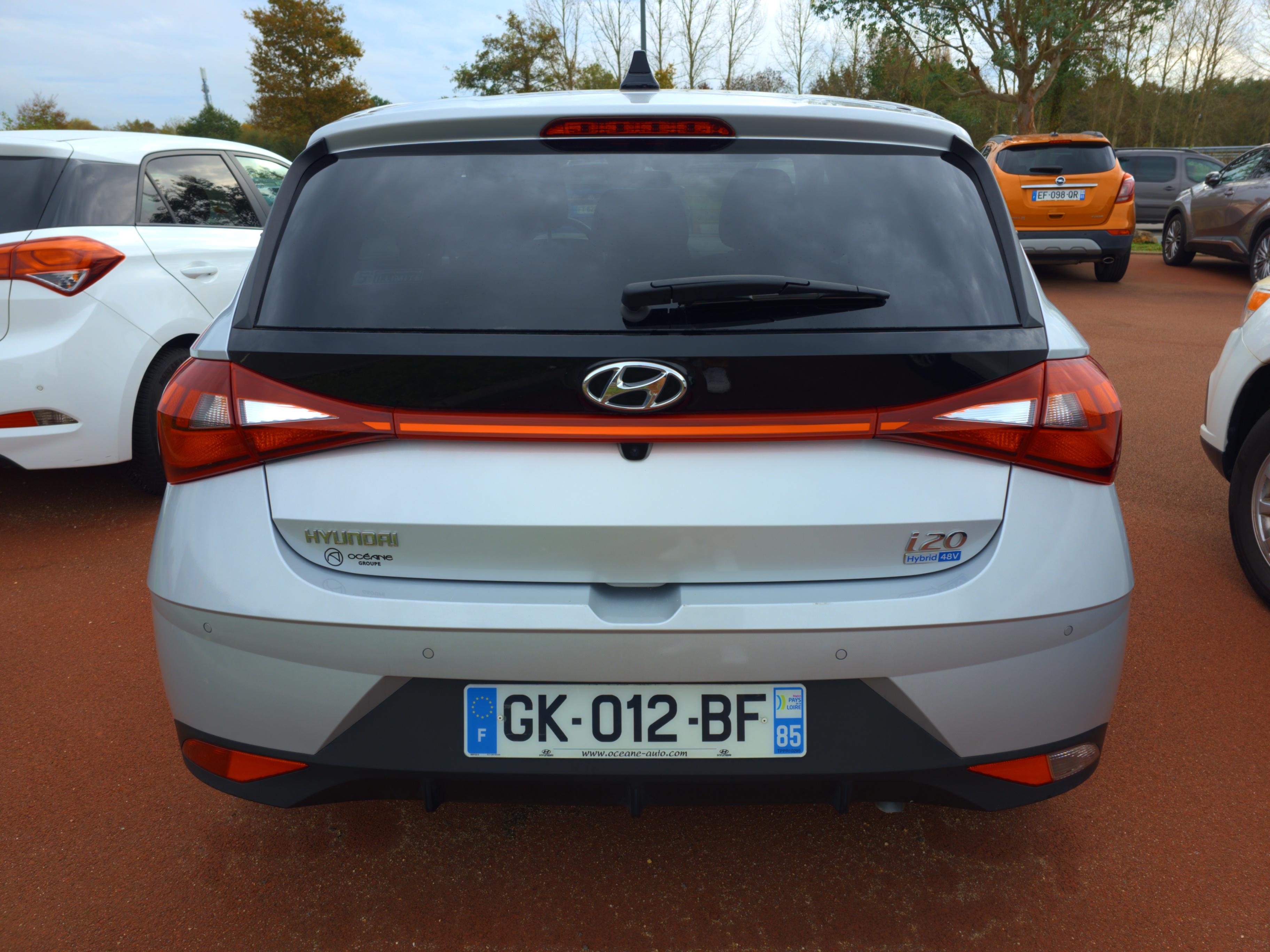 HYUNDAI i20 1.0 T-GDi 100 Hybrid 48V Intuitive - Véhicule Occasion - Océane Auto HYUNDAI i20 1.0 T-GDi 100 Hybrid 48V Intuitive - Véhicule Occasion Océane Auto