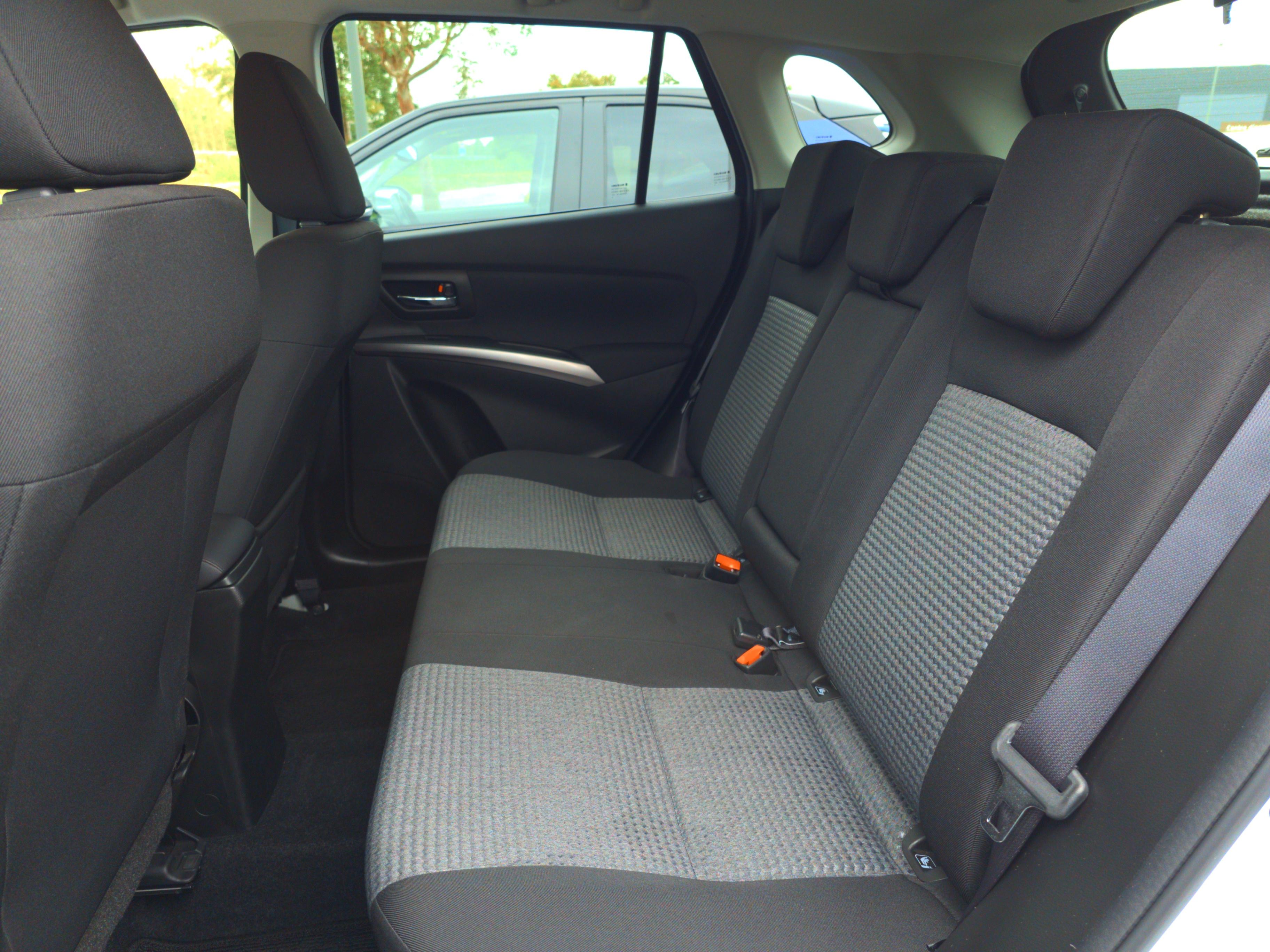 SUZUKI S-Cross 1.4 Boosterjet Hybrid Privilège - Véhicule Occasion - Océane Auto SUZUKI S-Cross 1.4 Boosterjet Hybrid Privilège - Véhicule Occasion Océane Auto