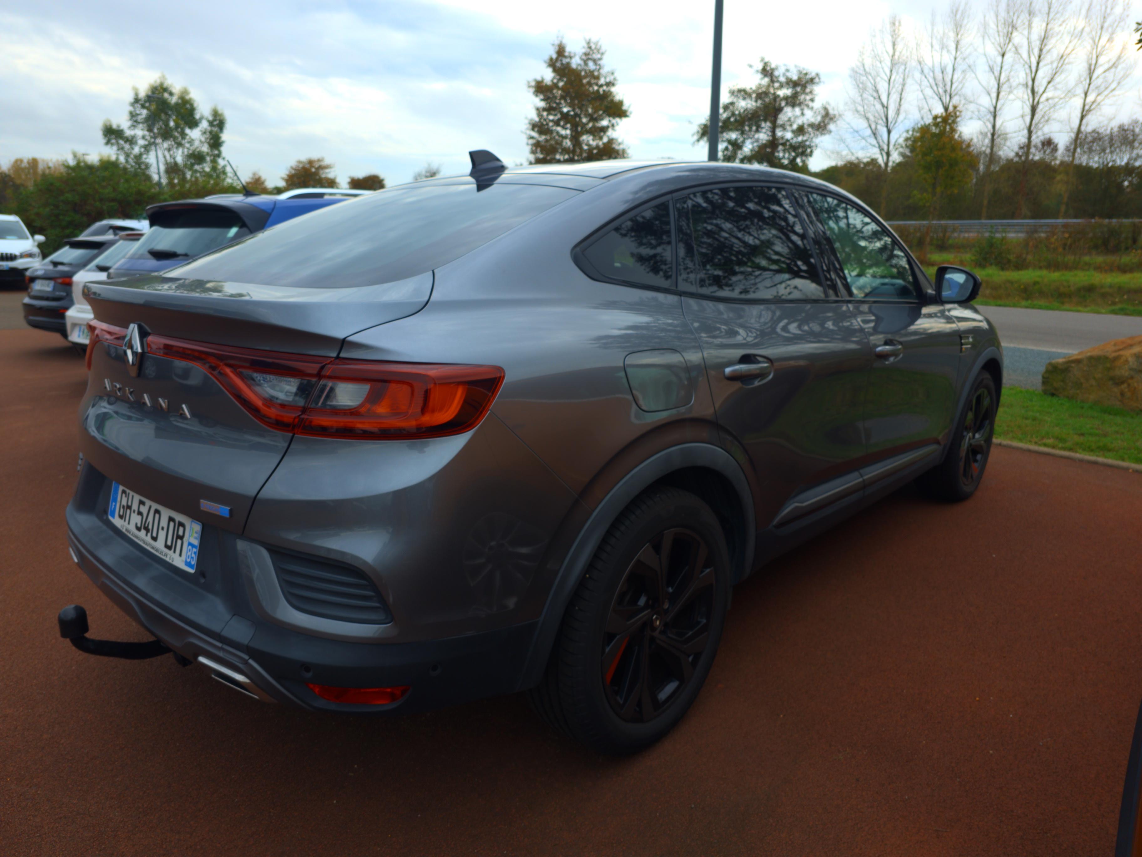 RENAULT Arkana E-Tech 145 - 21B R.S. Line - Véhicule Occasion - Océane Auto RENAULT Arkana E-Tech 145 - 21B R.S. Line - Véhicule Occasion Océane Auto