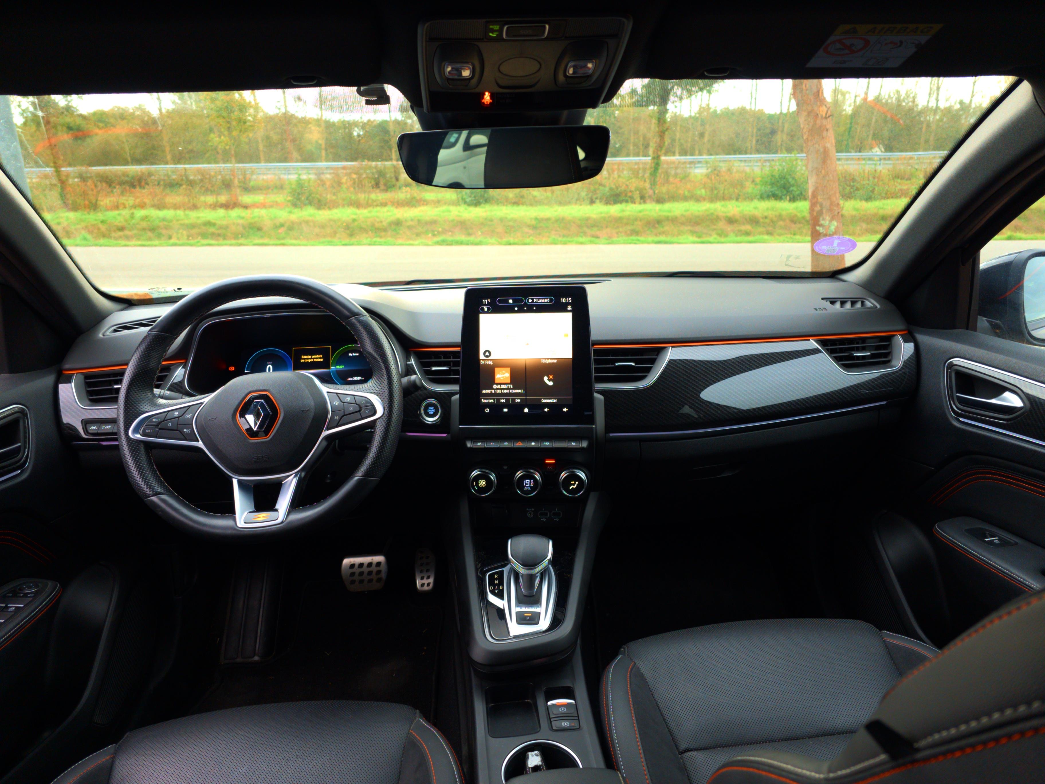 RENAULT Arkana E-Tech 145 - 21B R.S. Line - Véhicule Occasion - Océane Auto RENAULT Arkana E-Tech 145 - 21B R.S. Line - Véhicule Occasion Océane Auto