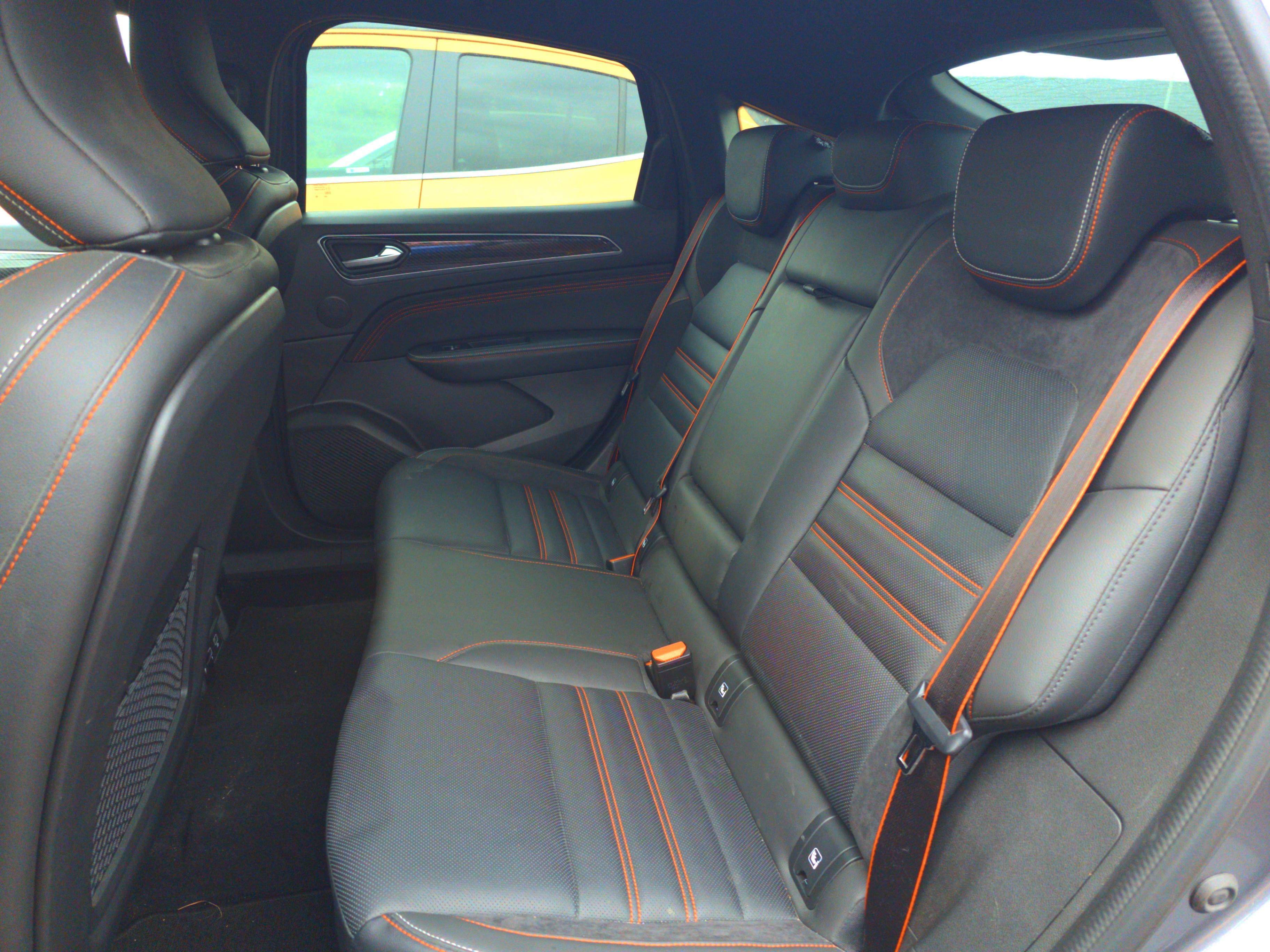 RENAULT Arkana E-Tech 145 - 21B R.S. Line - Véhicule Occasion - Océane Auto RENAULT Arkana E-Tech 145 - 21B R.S. Line - Véhicule Occasion Océane Auto