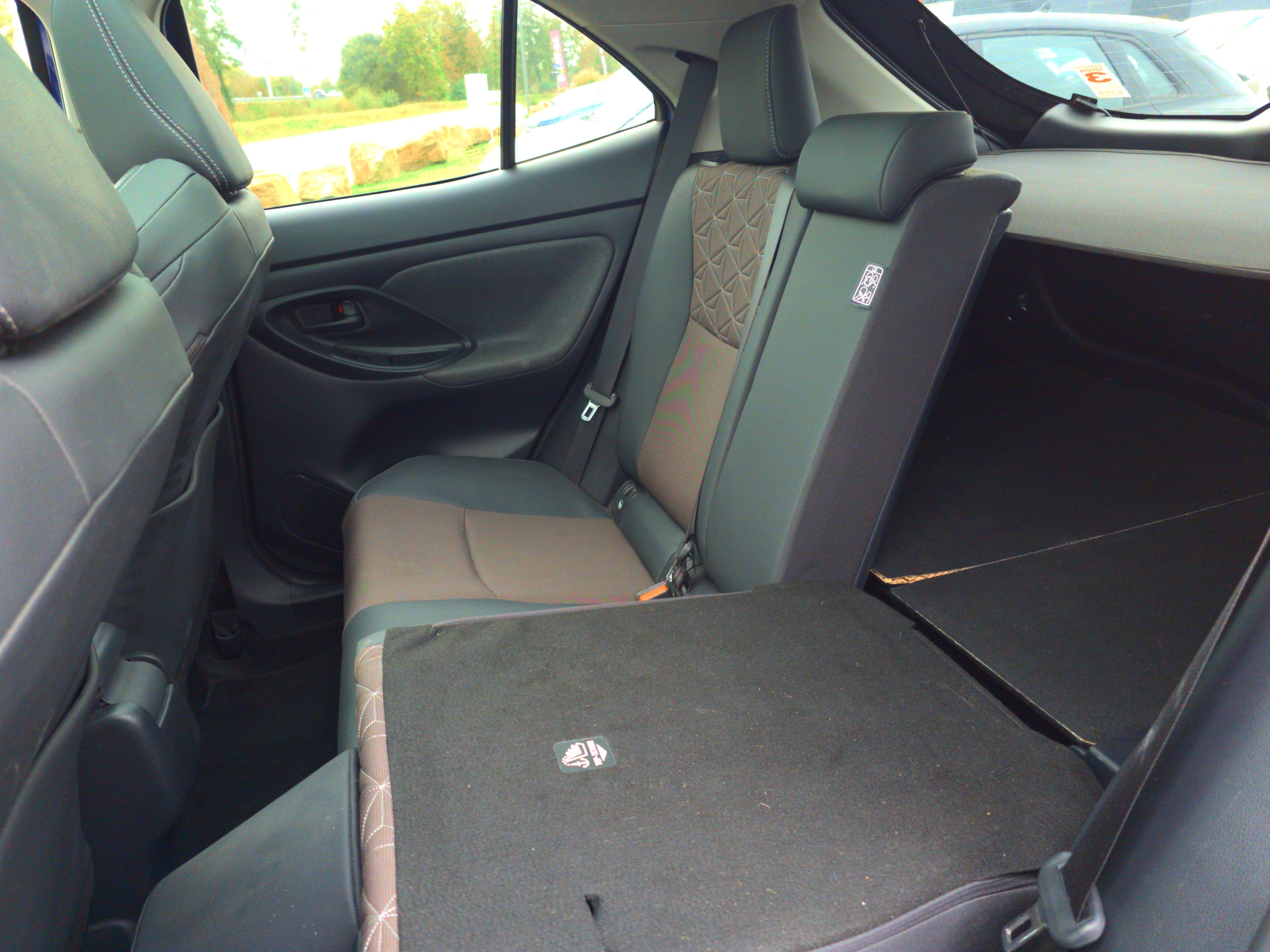 TOYOTA Yaris Cross Hybride 116h 2WD Collection - Véhicule Occasion - Océane Auto TOYOTA Yaris Cross Hybride 116h 2WD Collection - Véhicule Occasion Océane Auto