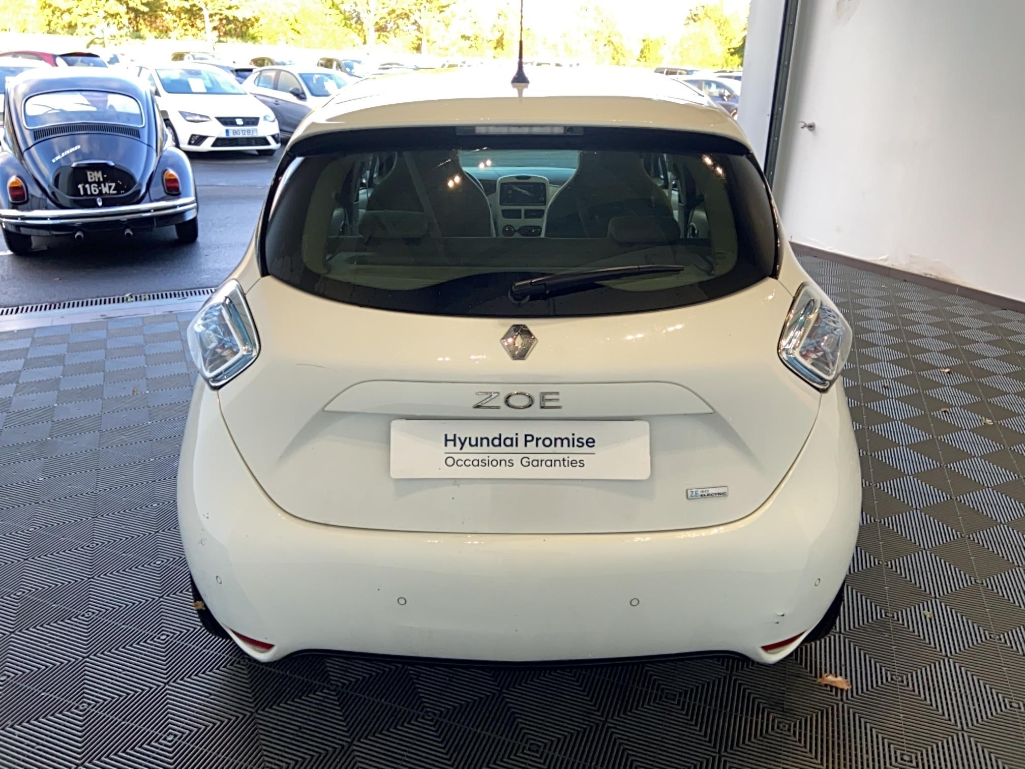 RENAULT Zoe Intens Gamme 2017 - Véhicule Occasion - Océane Auto RENAULT Zoe Intens Gamme 2017 - Véhicule Occasion Océane Auto