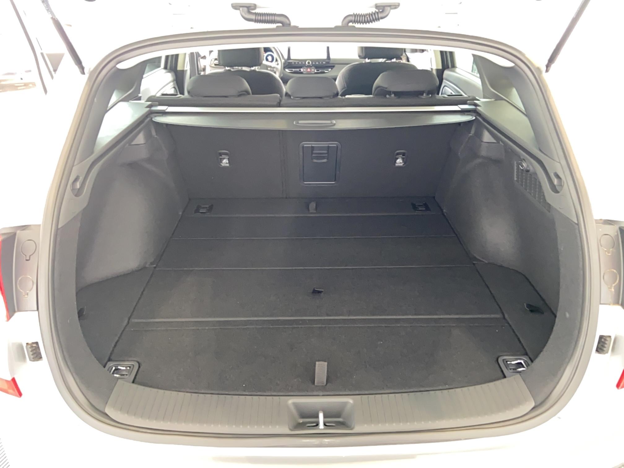 HYUNDAI i30 SW 1.0 T-GDi 100 DCT-7 Creative - Véhicule Occasion - Océane Auto HYUNDAI i30 SW 1.0 T-GDi 100 DCT-7 Creative - Véhicule Occasion Océane Auto