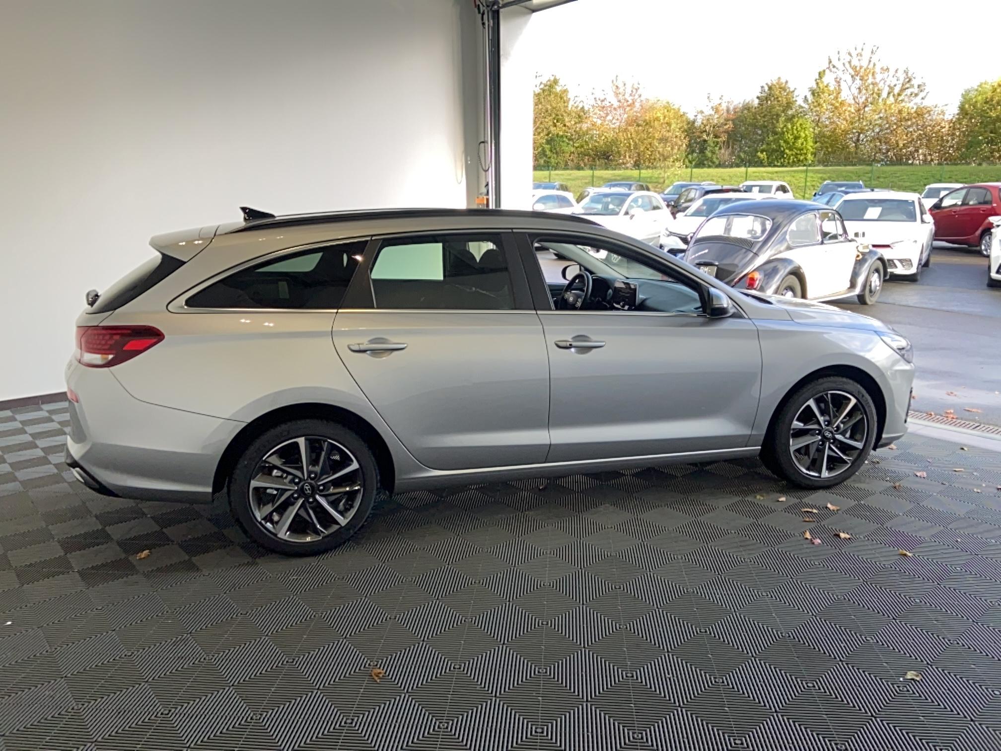 HYUNDAI i30 SW 1.0 T-GDi 100 DCT-7 Creative - Véhicule Occasion - Océane Auto HYUNDAI i30 SW 1.0 T-GDi 100 DCT-7 Creative - Véhicule Occasion Océane Auto