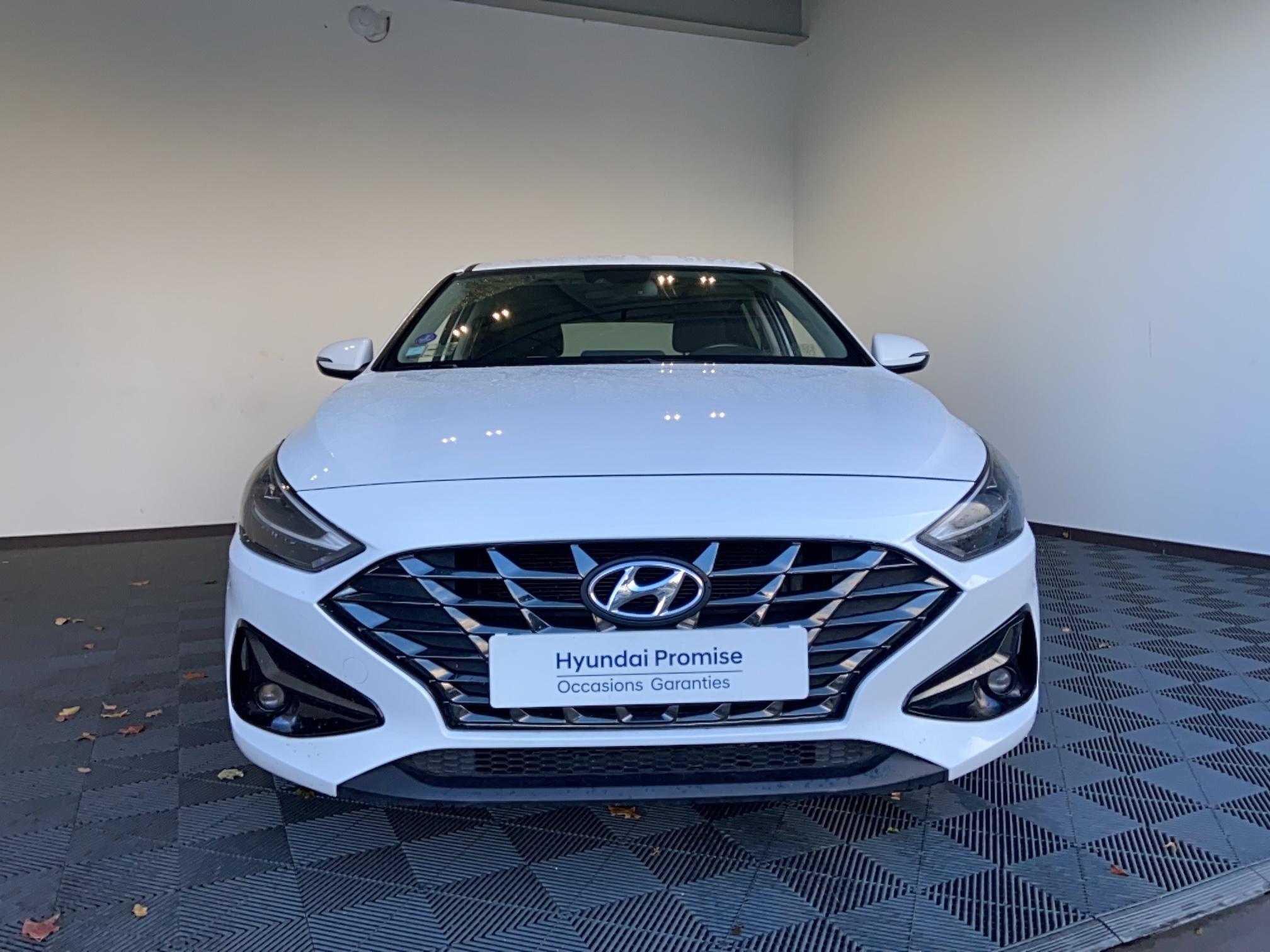 HYUNDAI i30 1.0 T-GDi 120 iBVM6 Hybrid 48V Creative - Véhicule Occasion - Océane Auto HYUNDAI i30 1.0 T-GDi 120 iBVM6 Hybrid 48V Creative - Véhicule Occasion Océane Auto