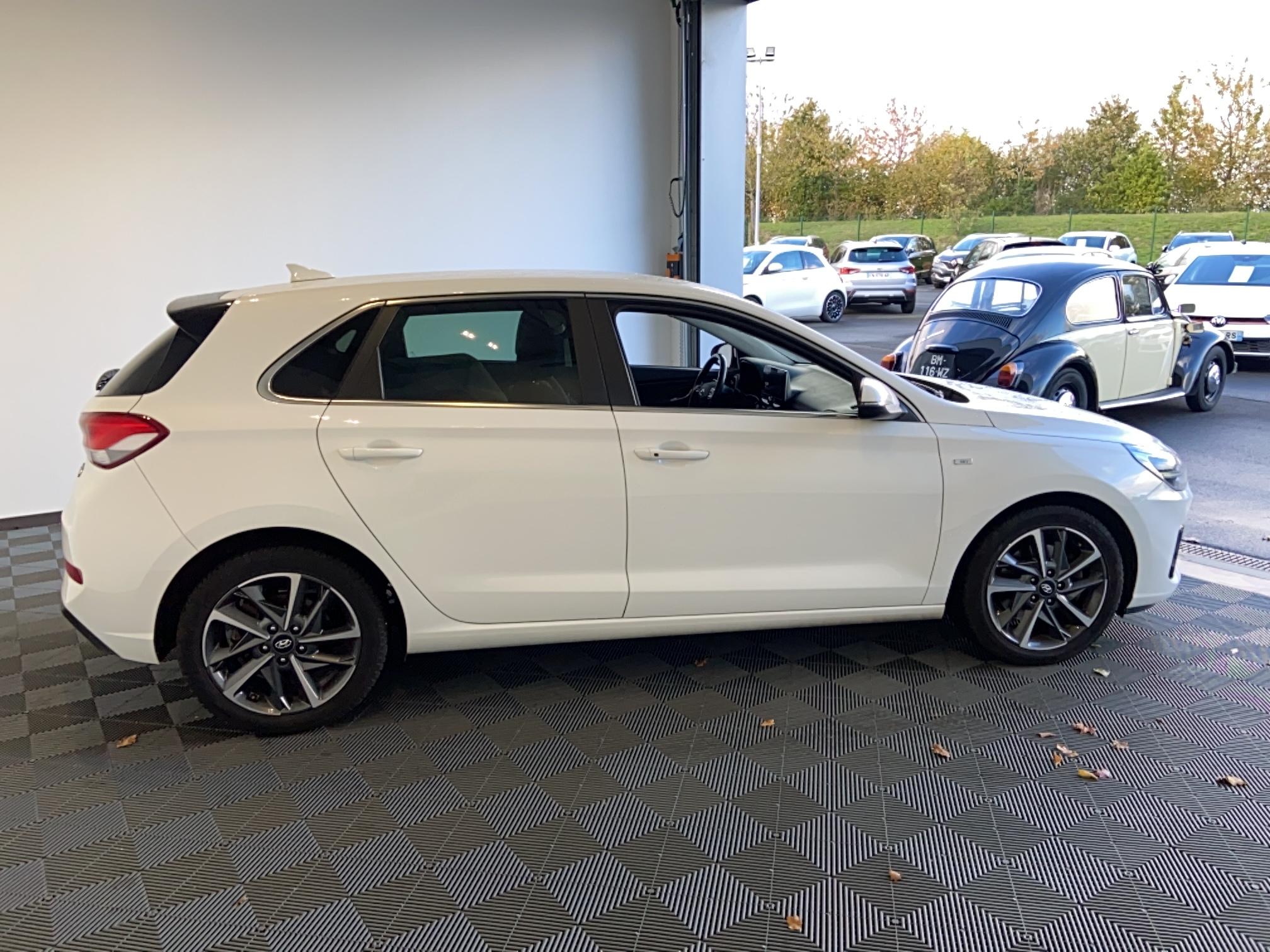 HYUNDAI i30 1.0 T-GDi 120 iBVM6 Hybrid 48V Creative - Véhicule Occasion - Océane Auto HYUNDAI i30 1.0 T-GDi 120 iBVM6 Hybrid 48V Creative - Véhicule Occasion Océane Auto