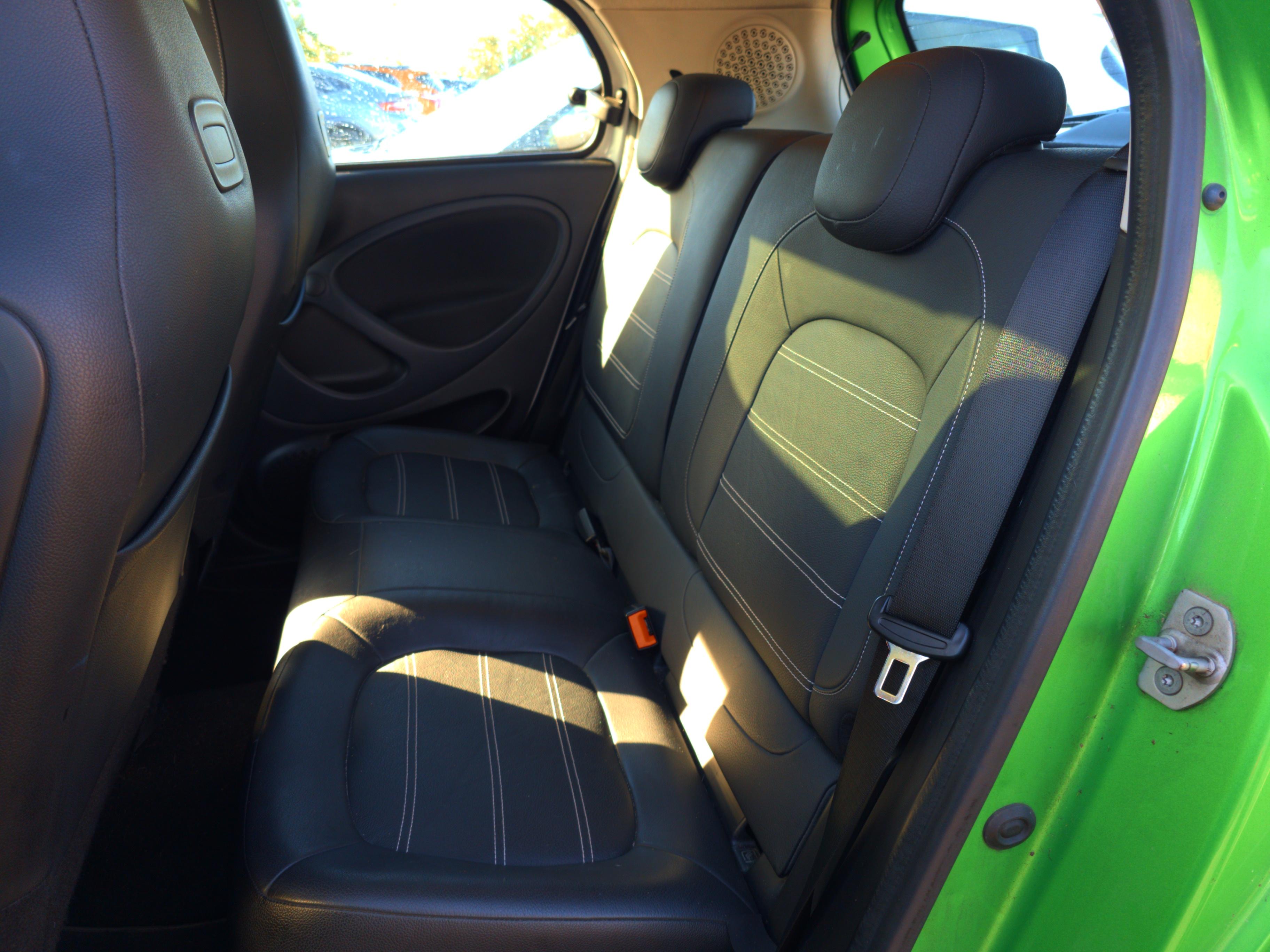 SMART Forfour 82 ch Electrique BVA1 Prime - Véhicule Occasion - Océane Auto SMART Forfour 82 ch Electrique BVA1 Prime - Véhicule Occasion Océane Auto