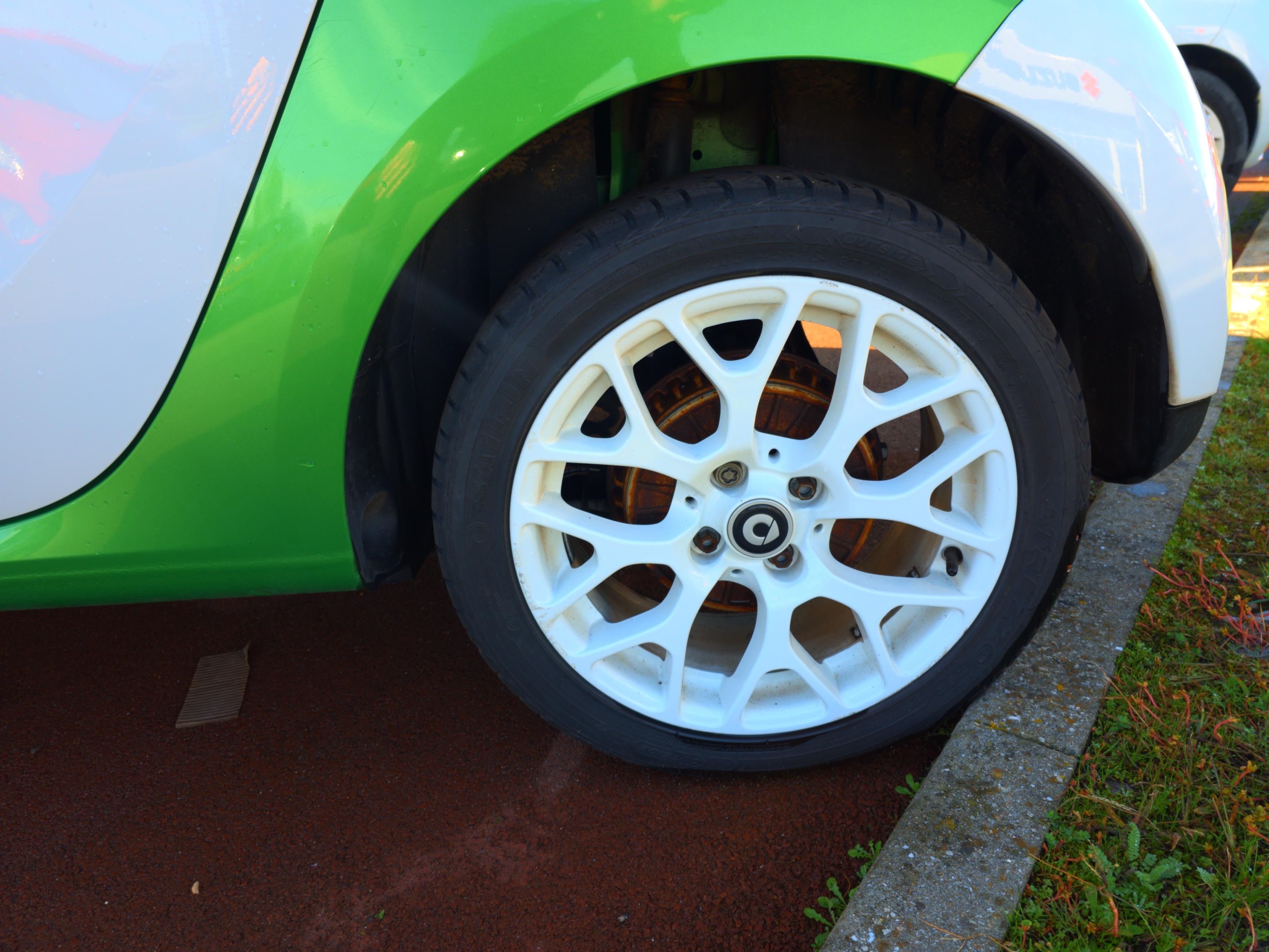 SMART Forfour 82 ch Electrique BVA1 Prime - Véhicule Occasion - Océane Auto SMART Forfour 82 ch Electrique BVA1 Prime - Véhicule Occasion Océane Auto