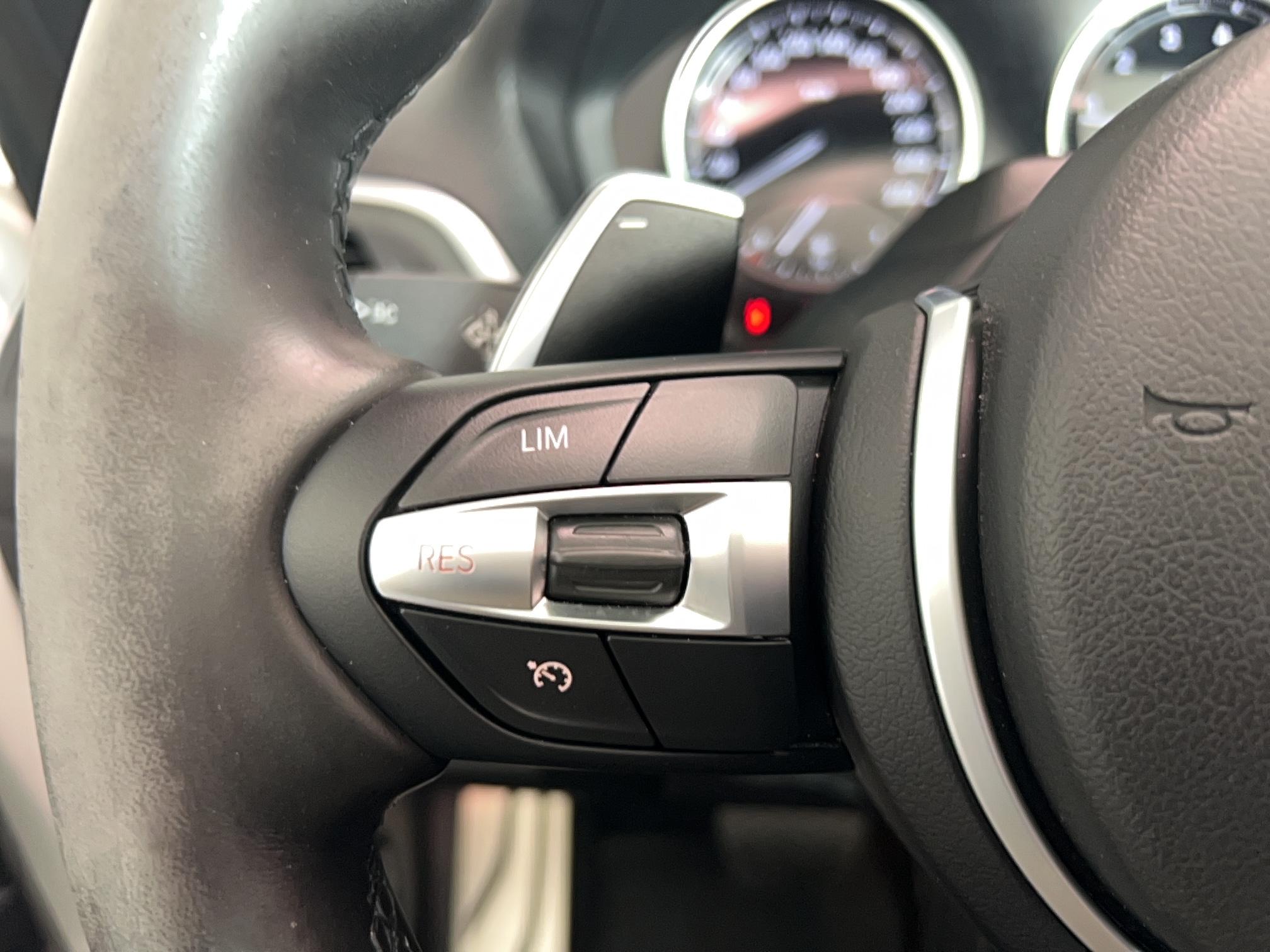 BMW Cabriolet 220i 184 ch M Sport A - Véhicule Occasion - Océane Auto BMW Cabriolet 220i 184 ch M Sport A - Véhicule Occasion Océane Auto