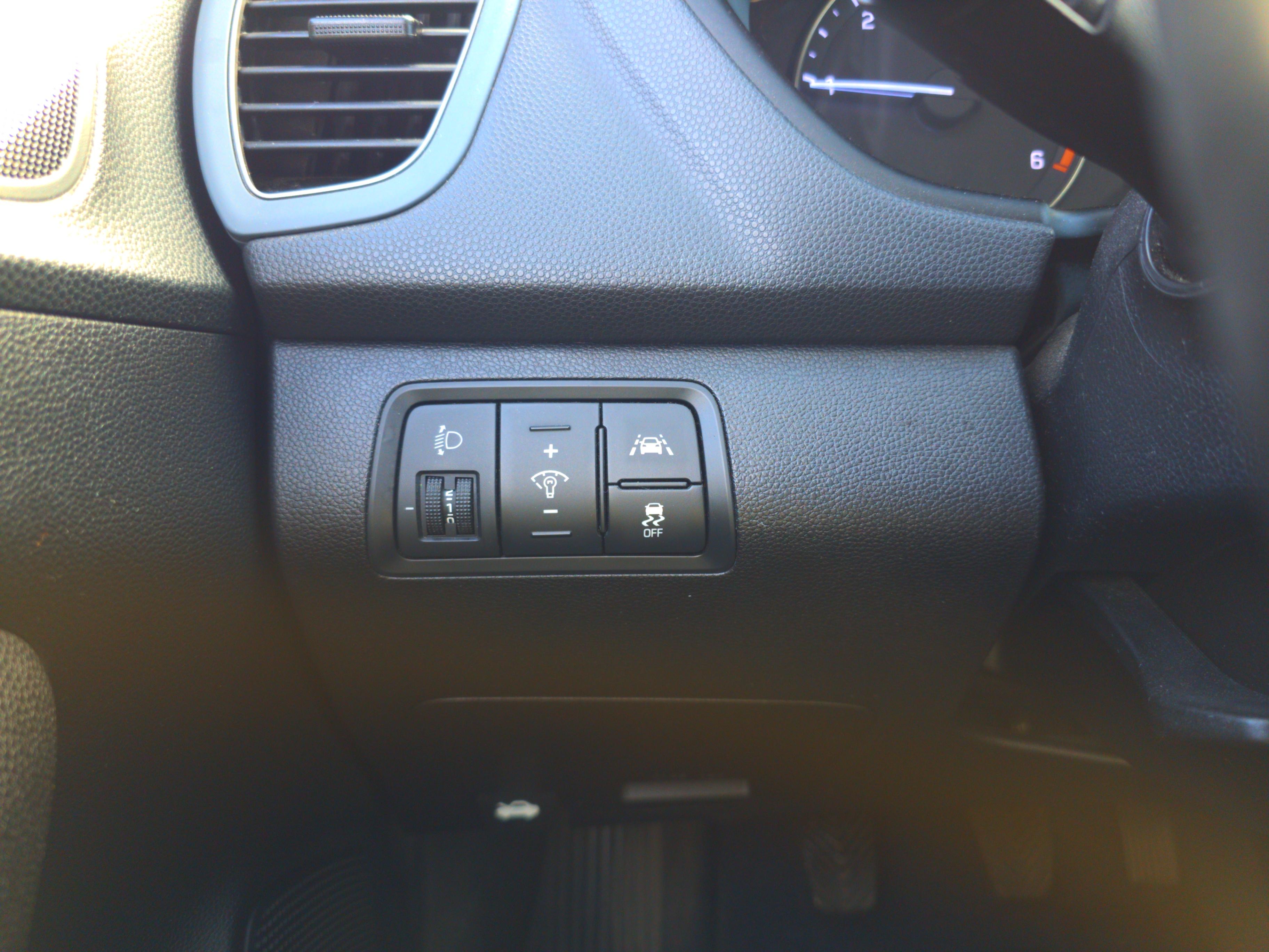 HYUNDAI i20 1.1 CRDi 75 Edition#Navi - Véhicule Occasion Océane Auto