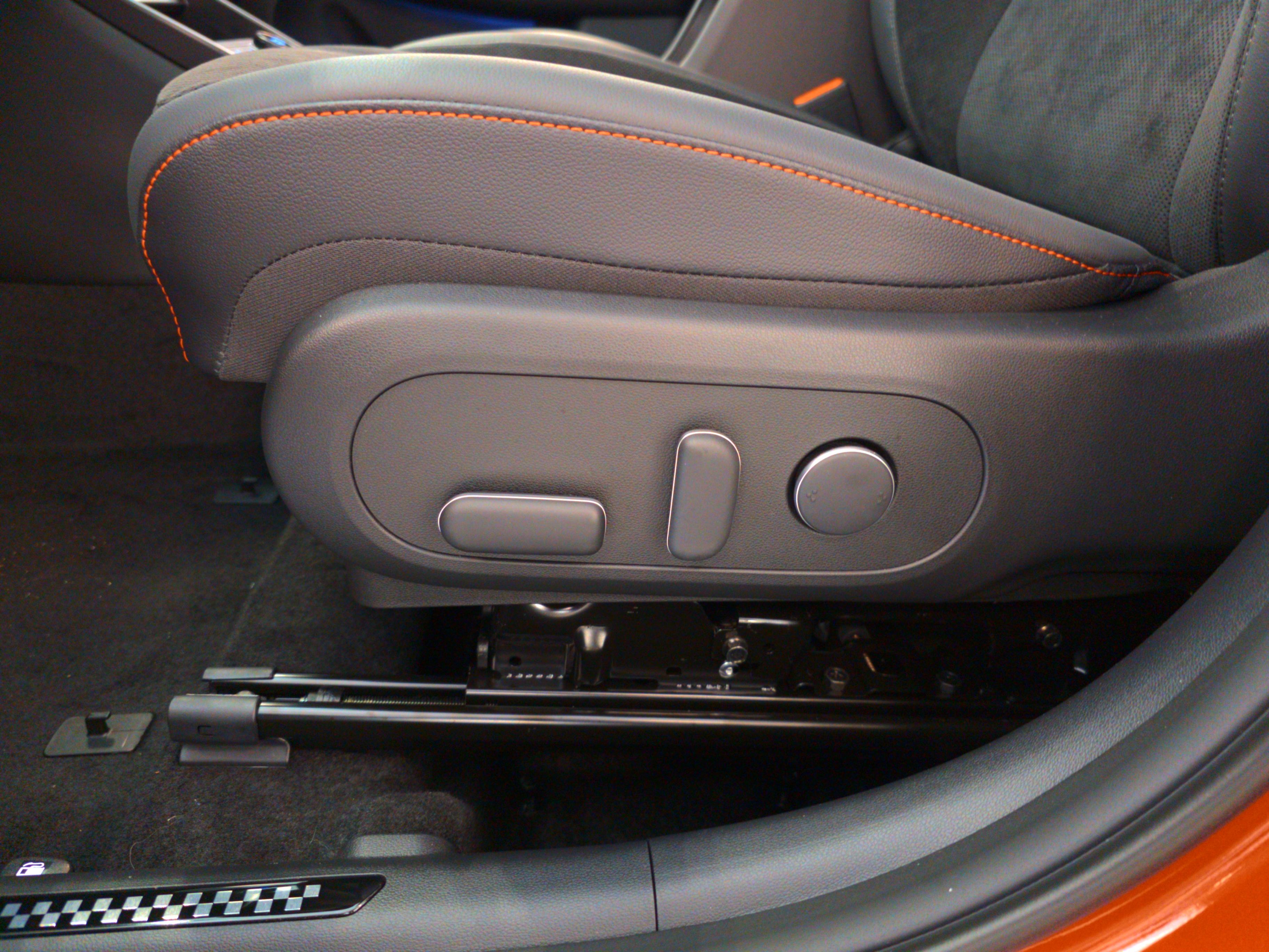 HYUNDAI Kona Hybrid 138 N Line Executive - Véhicule Occasion - Océane Auto HYUNDAI Kona Hybrid 138 N Line Executive - Véhicule Occasion Océane Auto