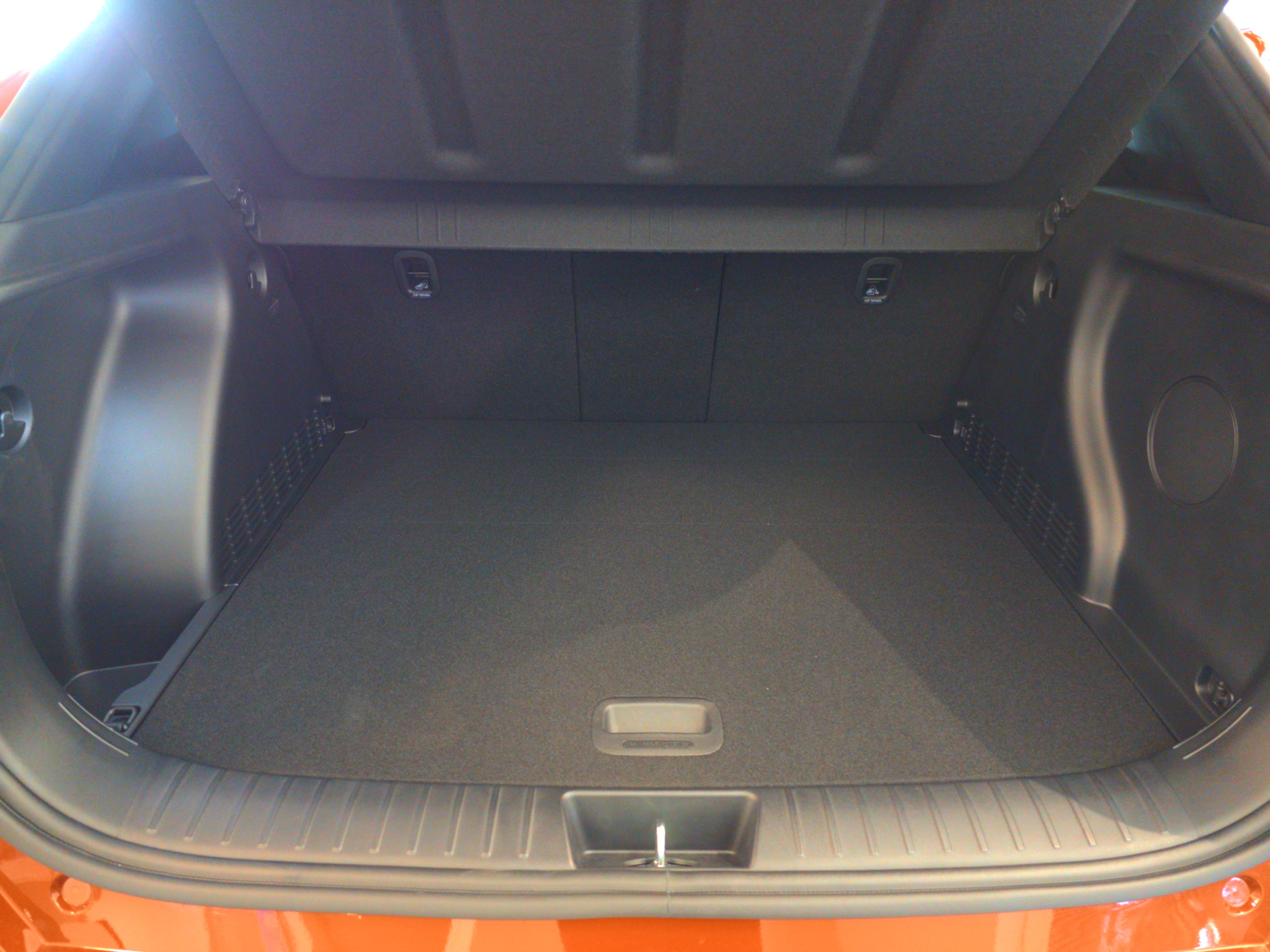 HYUNDAI Kona Hybrid 138 N Line Executive - Véhicule Occasion - Océane Auto HYUNDAI Kona Hybrid 138 N Line Executive - Véhicule Occasion Océane Auto