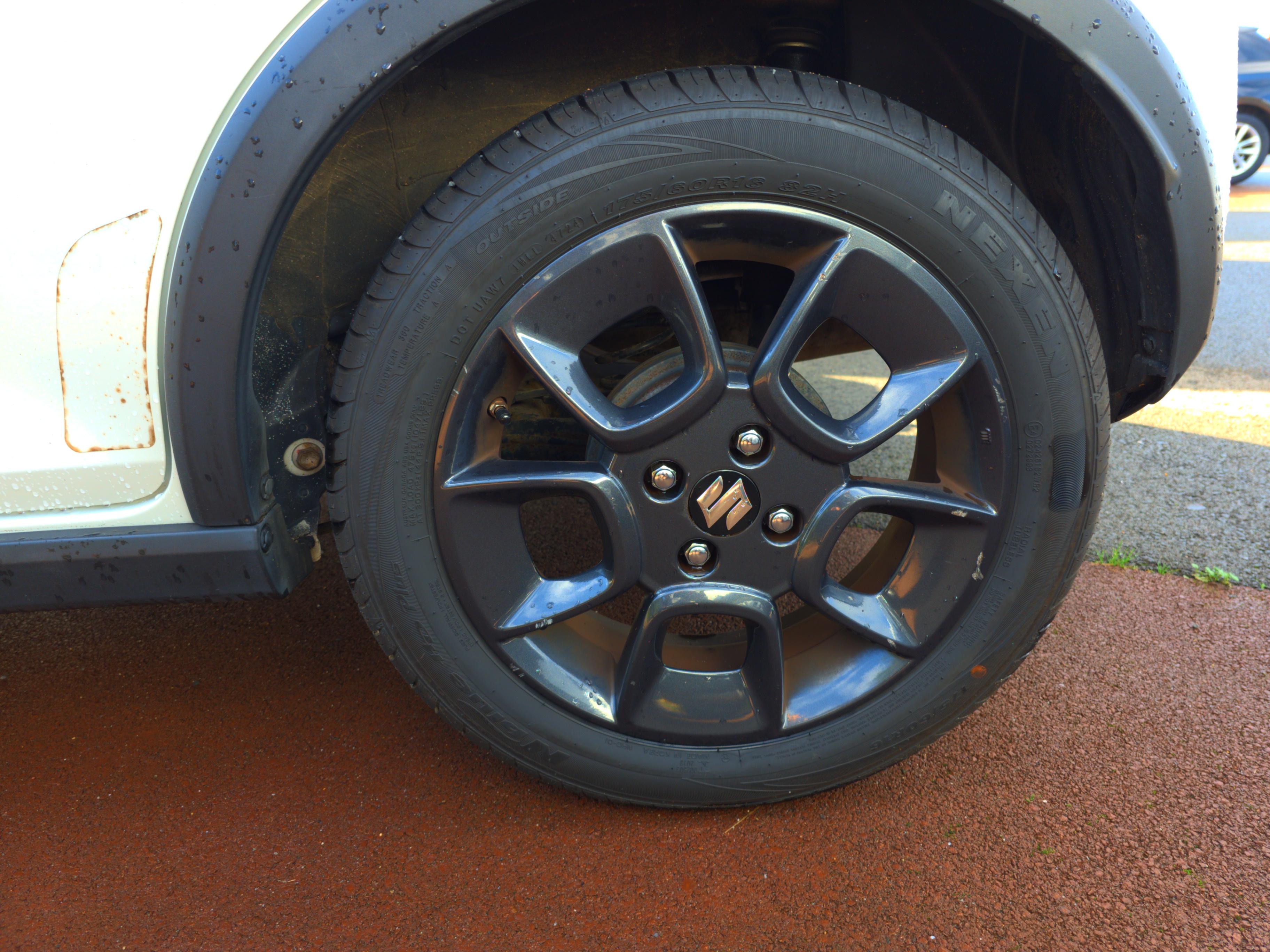 SUZUKI Ignis 1.2 Dualjet Hybrid SHVS Pack - Véhicule Occasion - Océane Auto SUZUKI Ignis 1.2 Dualjet Hybrid SHVS Pack - Véhicule Occasion Océane Auto