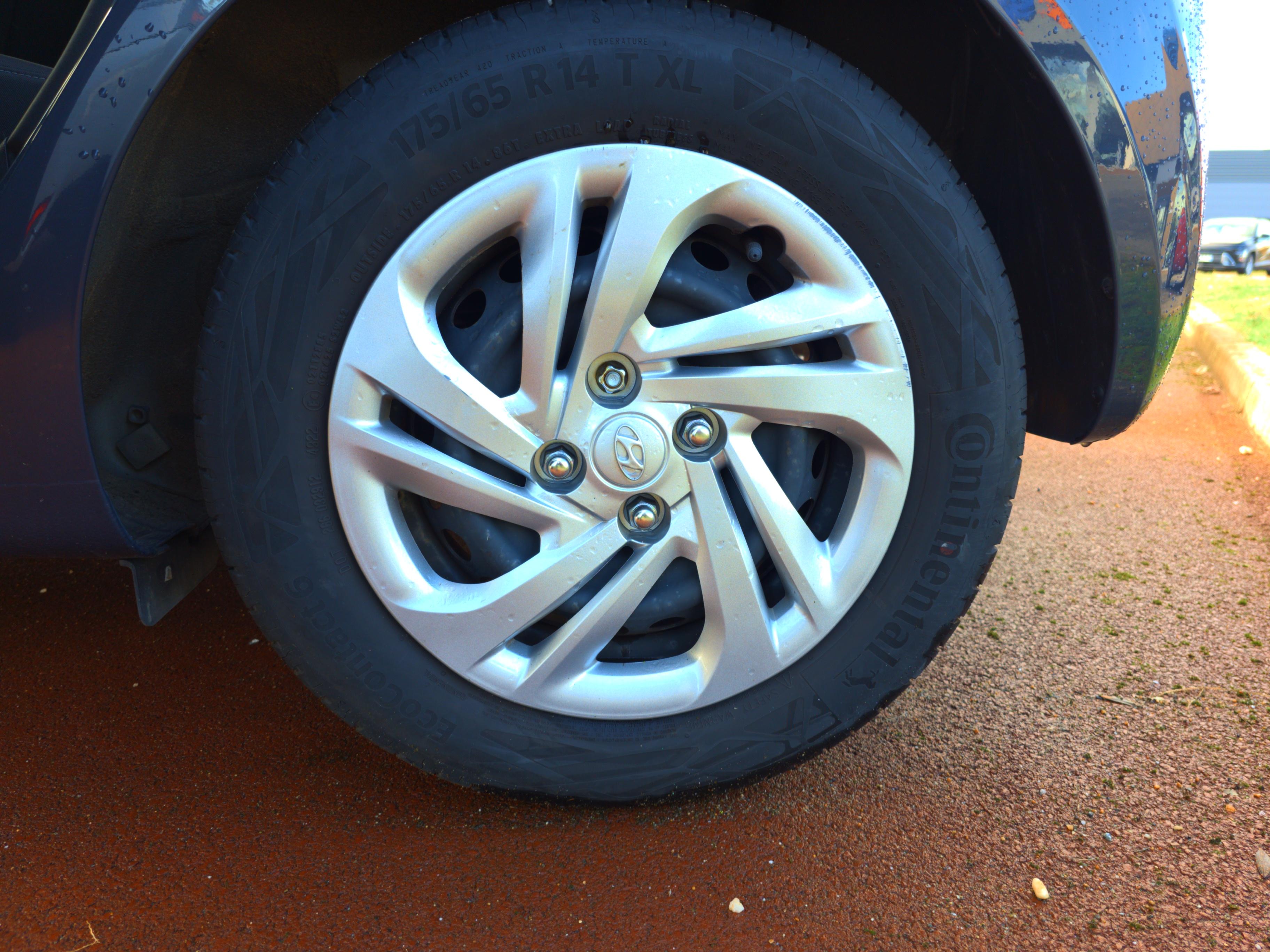 HYUNDAI i10 1.0 67 BVR Creative - Véhicule Occasion - Océane Auto HYUNDAI i10 1.0 67 BVR Creative - Véhicule Occasion Océane Auto