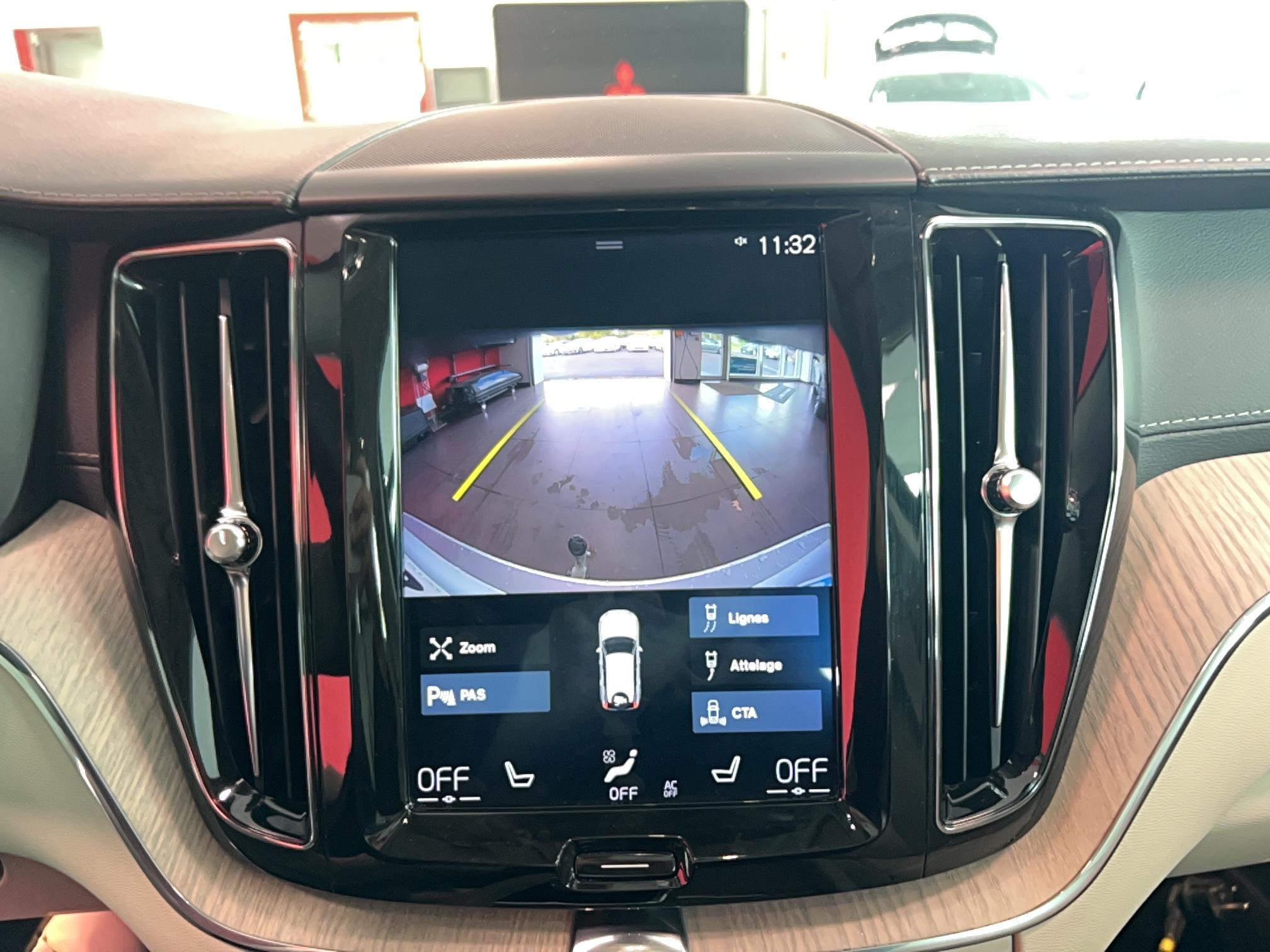 VOLVO XC60 T8 Twin Engine 303 ch + 87 ch Geartronic 8 Inscription Luxe - Véhicule Occasion - Océane Auto VOLVO XC60 T8 Twin Engine 303 ch + 87 ch Geartronic 8 Inscription Luxe - Véhicule Occasion Océane Auto