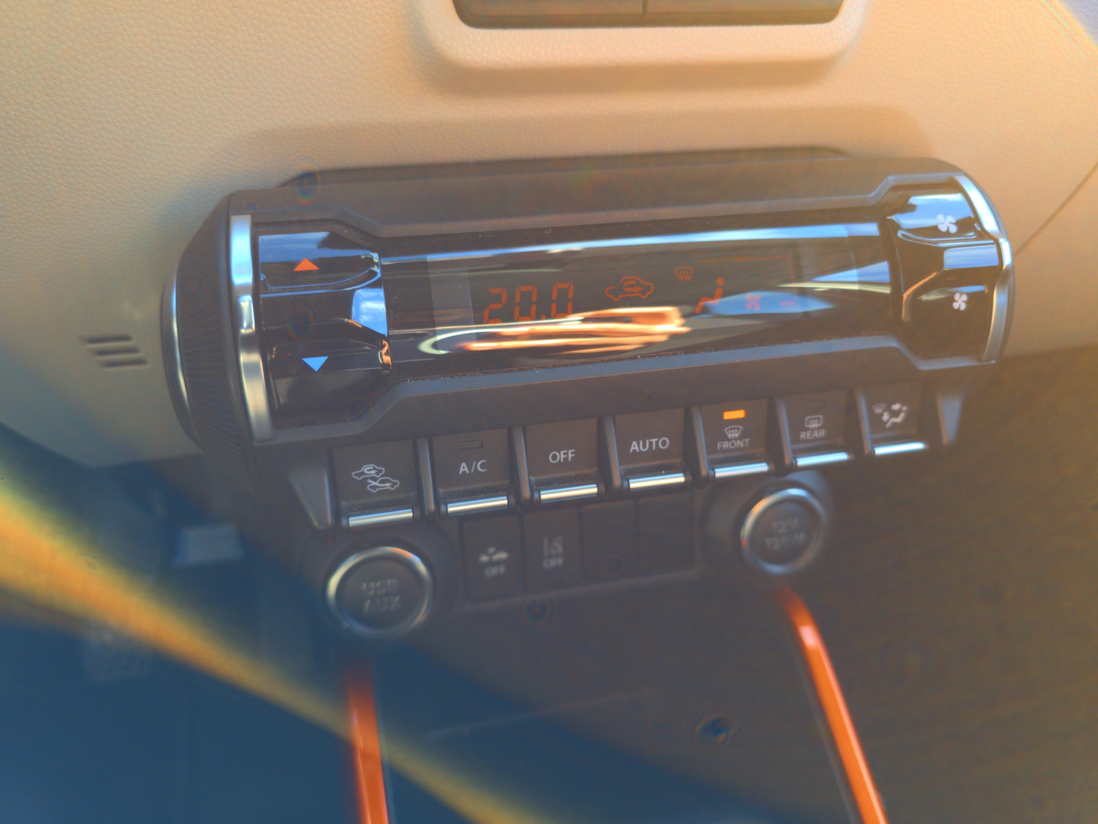 SUZUKI Ignis 1.2 Dualjet Hybrid SHVS Pack - Véhicule Occasion - Océane Auto SUZUKI Ignis 1.2 Dualjet Hybrid SHVS Pack - Véhicule Occasion Océane Auto