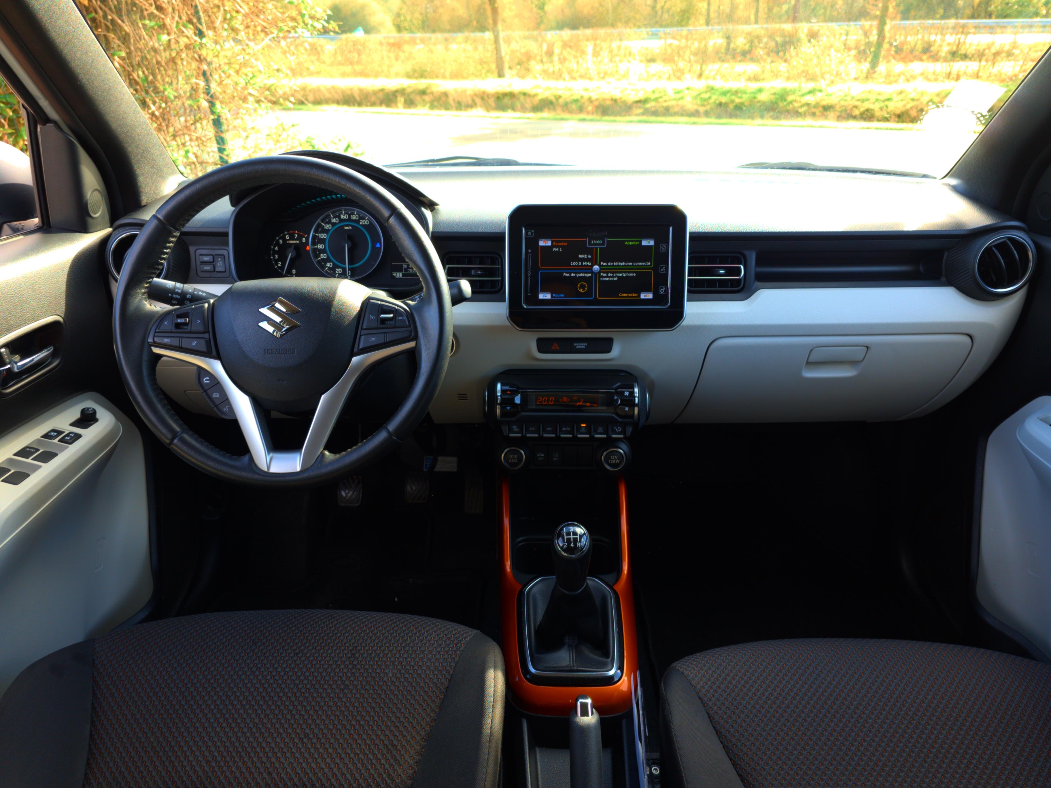 SUZUKI Ignis 1.2 Dualjet Hybrid SHVS Pack - Véhicule Occasion - Océane Auto SUZUKI Ignis 1.2 Dualjet Hybrid SHVS Pack - Véhicule Occasion Océane Auto