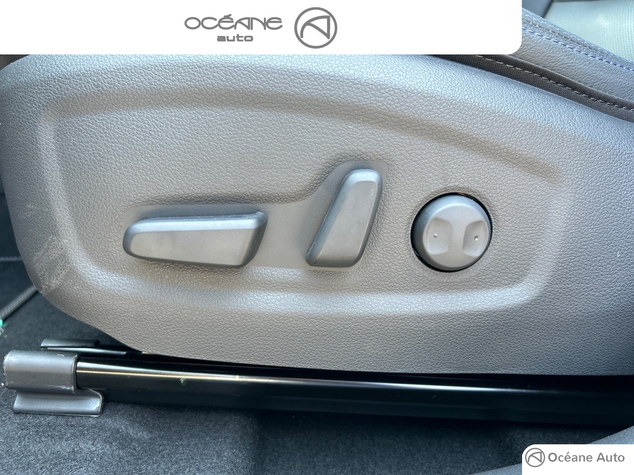 HYUNDAI Kona Electrique 64 kWh - 204 ch Executive - Véhicule Occasion - Océane Auto HYUNDAI Kona Electrique 64 kWh - 204 ch Executive - Véhicule Occasion Océane Auto