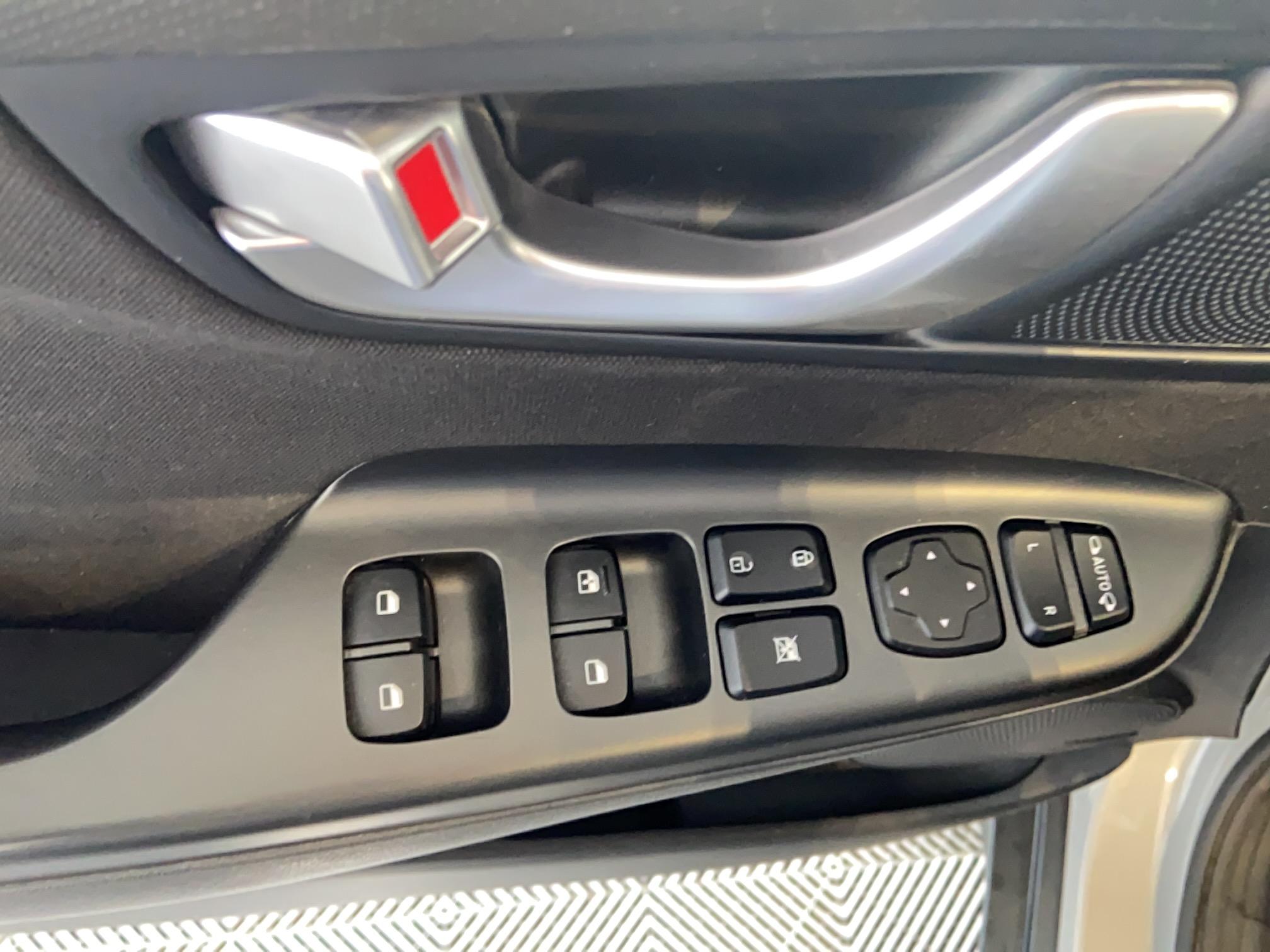 HYUNDAI Kona Hybrid 141 Creative - Véhicule Occasion - Océane Auto HYUNDAI Kona Hybrid 141 Creative - Véhicule Occasion Océane Auto