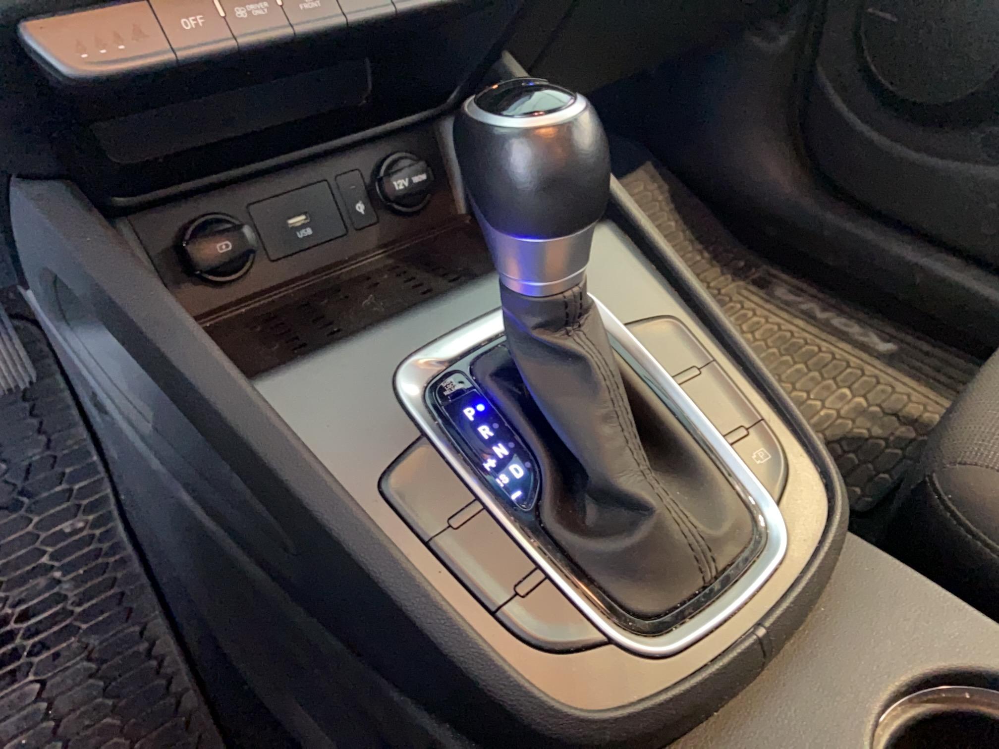 HYUNDAI Kona Hybrid 141 Creative - Véhicule Occasion - Océane Auto HYUNDAI Kona Hybrid 141 Creative - Véhicule Occasion Océane Auto