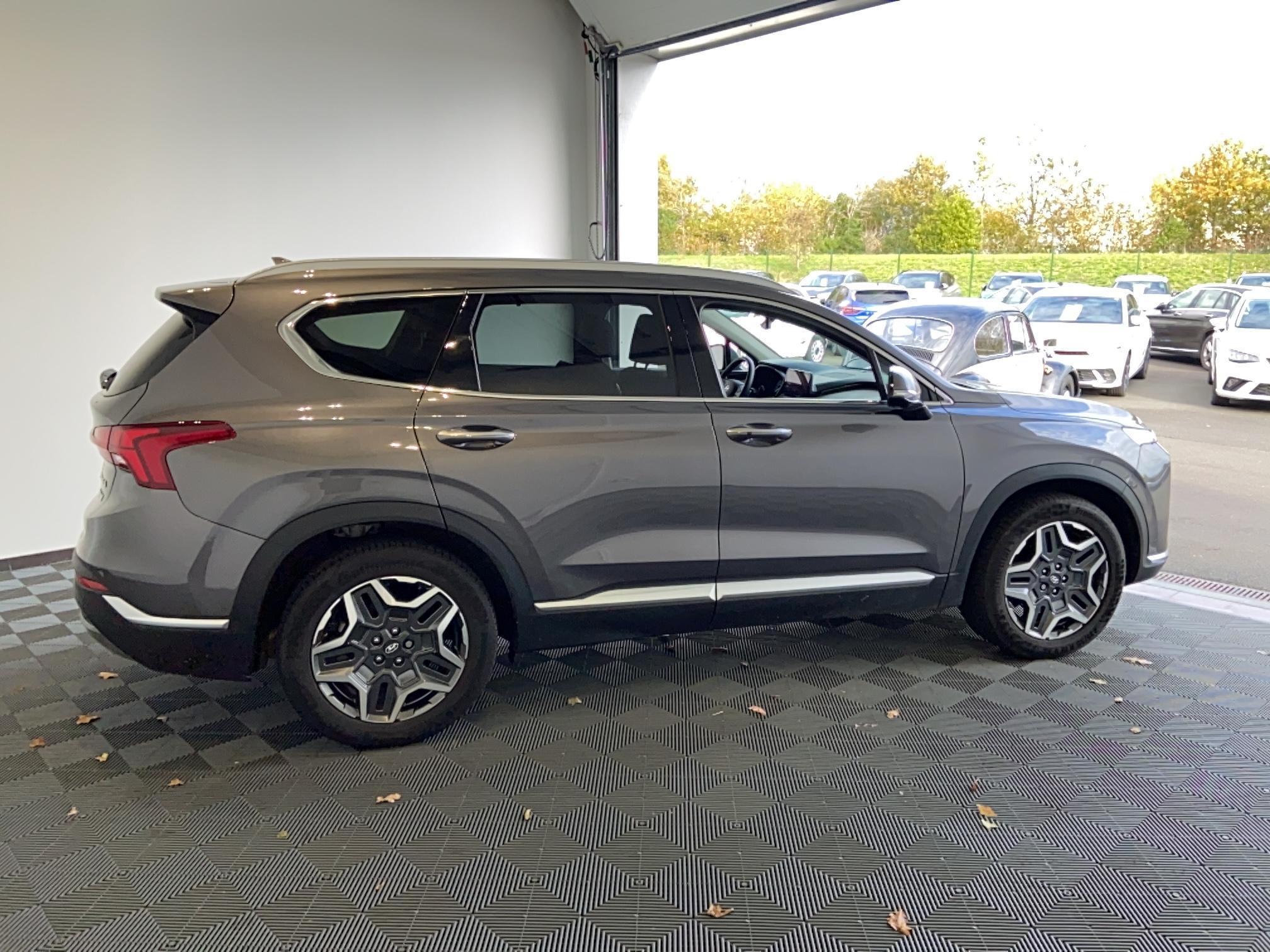 HYUNDAI Santa Fe 1.6 T-GDi Hybrid 230 BVA6 Executive - Véhicule Occasion - Océane Auto HYUNDAI Santa Fe 1.6 T-GDi Hybrid 230 BVA6 Executive - Véhicule Occasion Océane Auto