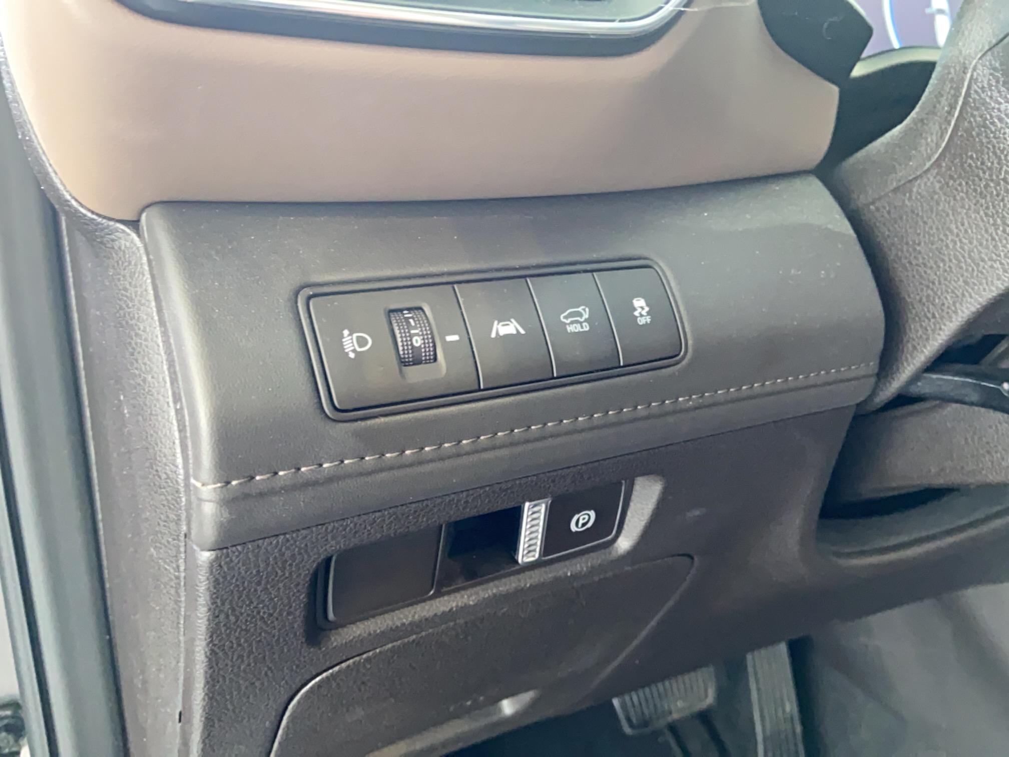 HYUNDAI Santa Fe 1.6 T-GDi Hybrid 230 BVA6 Executive - Véhicule Occasion - Océane Auto HYUNDAI Santa Fe 1.6 T-GDi Hybrid 230 BVA6 Executive - Véhicule Occasion Océane Auto