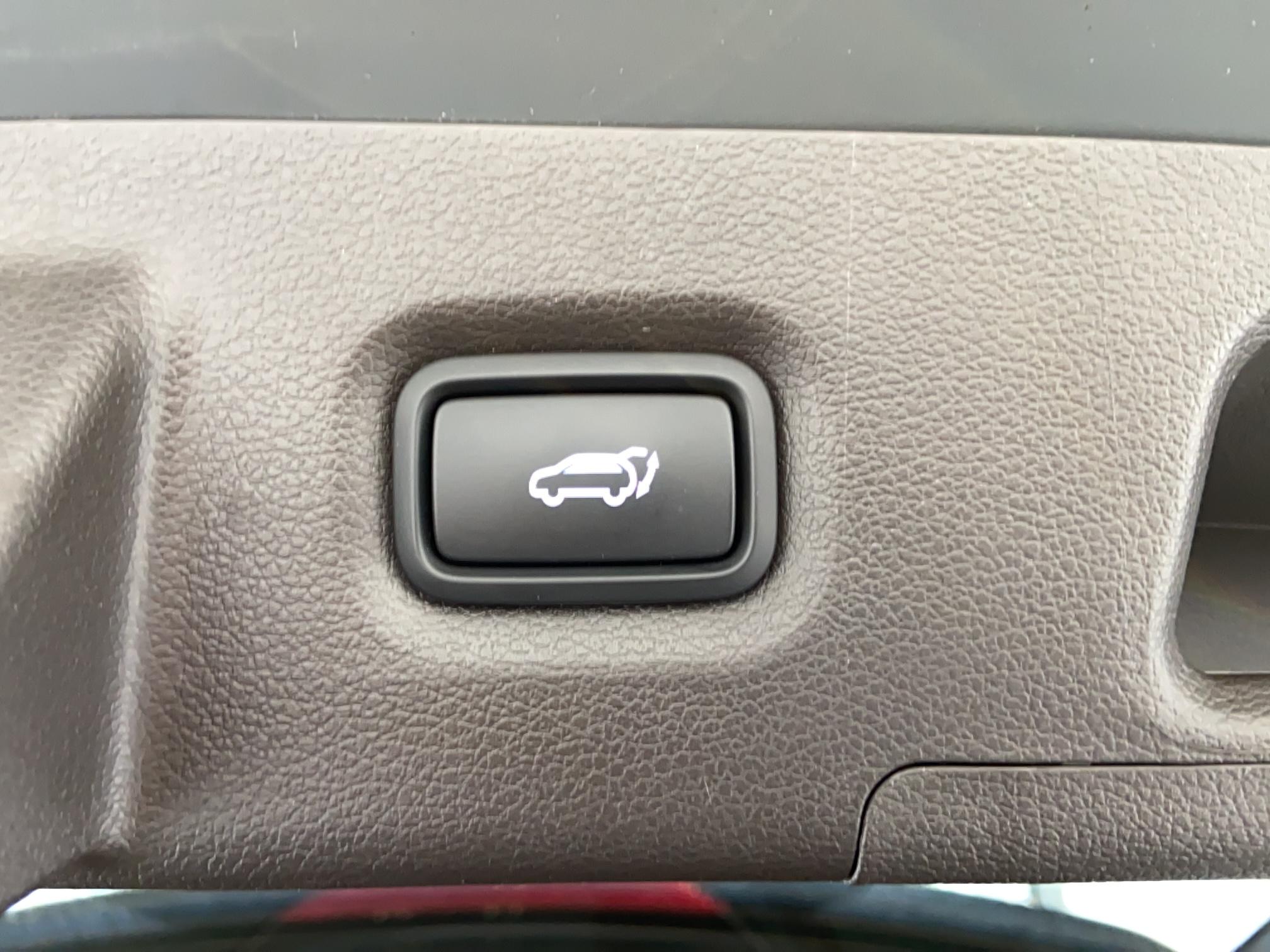 HYUNDAI Santa Fe 1.6 T-GDi Hybrid 230 BVA6 Executive - Véhicule Occasion - Océane Auto HYUNDAI Santa Fe 1.6 T-GDi Hybrid 230 BVA6 Executive - Véhicule Occasion Océane Auto