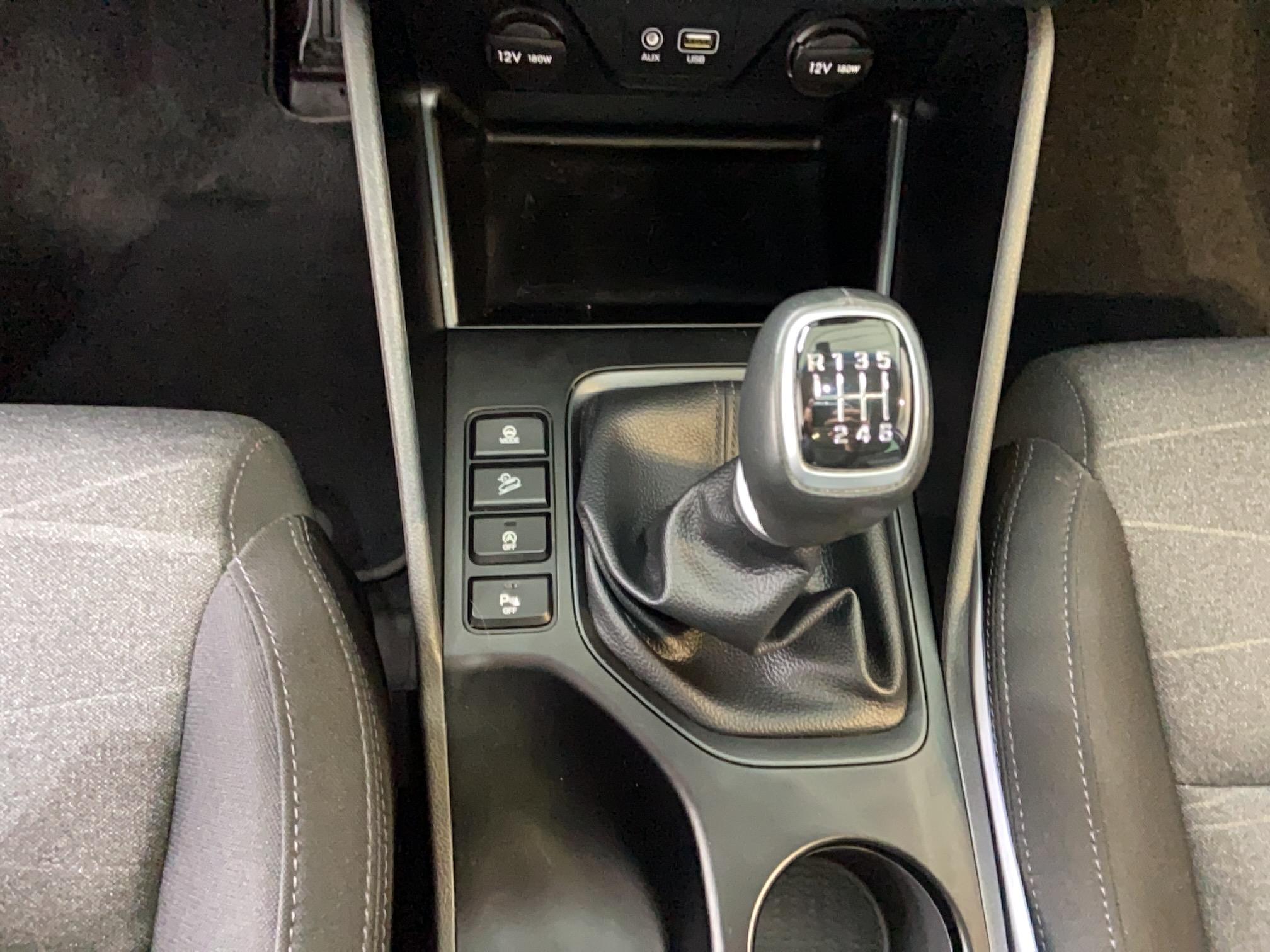 HYUNDAI Tucson 1.6 CRDi 115 Intuitive - Véhicule Occasion - Océane Auto HYUNDAI Tucson 1.6 CRDi 115 Intuitive - Véhicule Occasion Océane Auto