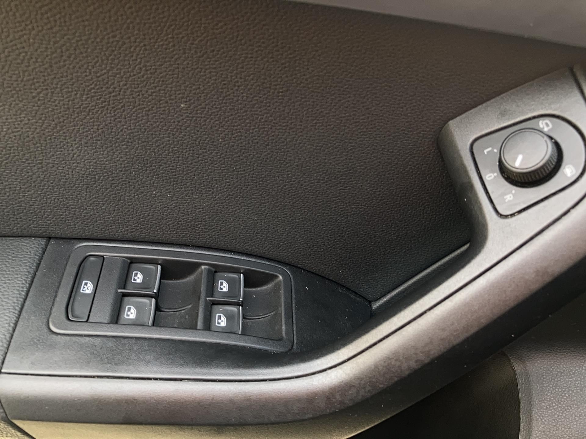 SEAT Ateca 1.0 TSI 115 ch Start/Stop Style - Véhicule Occasion - Océane Auto SEAT Ateca 1.0 TSI 115 ch Start/Stop Style - Véhicule Occasion Océane Auto