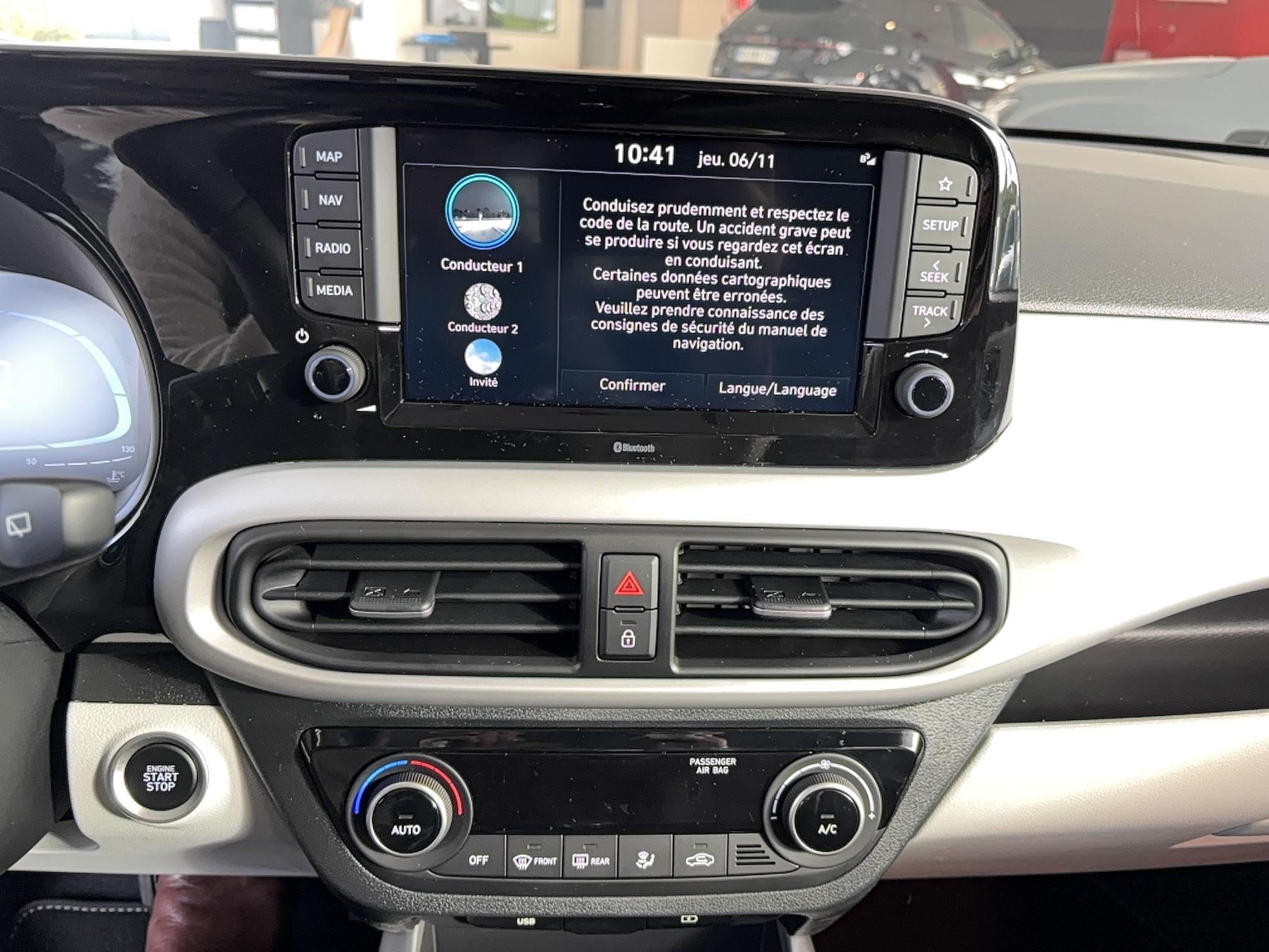 HYUNDAI i10 1.0 63 BVR Creative - Véhicule Occasion Océane Auto