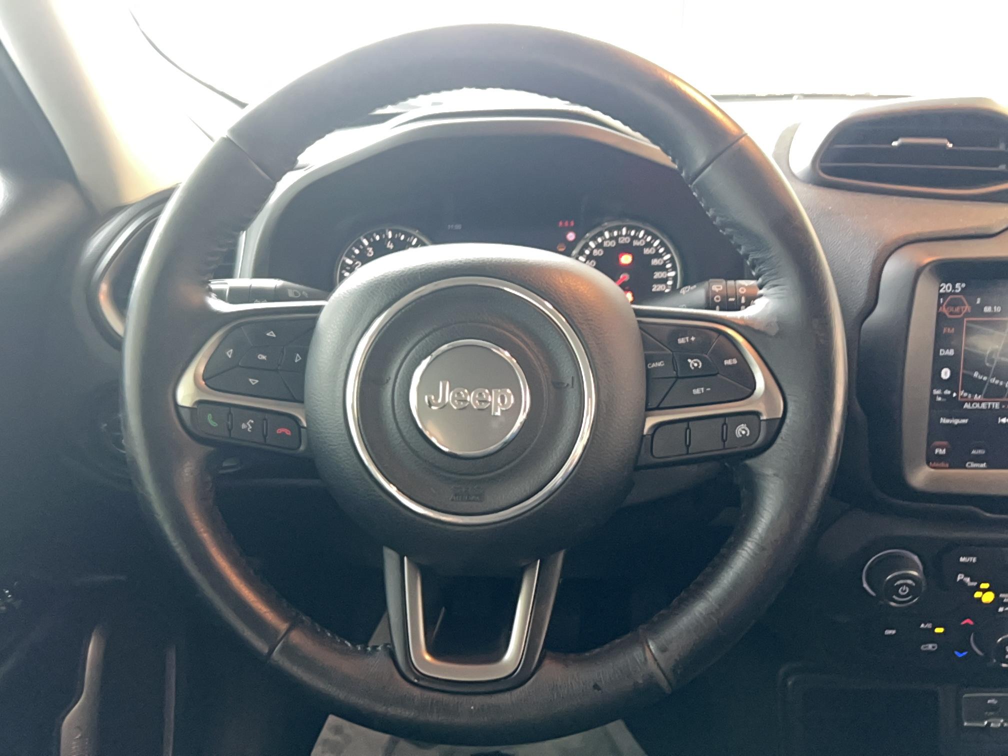 JEEP Renegade 1.0 GSE T3 120 ch BVM6 Limited - Véhicule Occasion - Océane Auto JEEP Renegade 1.0 GSE T3 120 ch BVM6 Limited - Véhicule Occasion Océane Auto