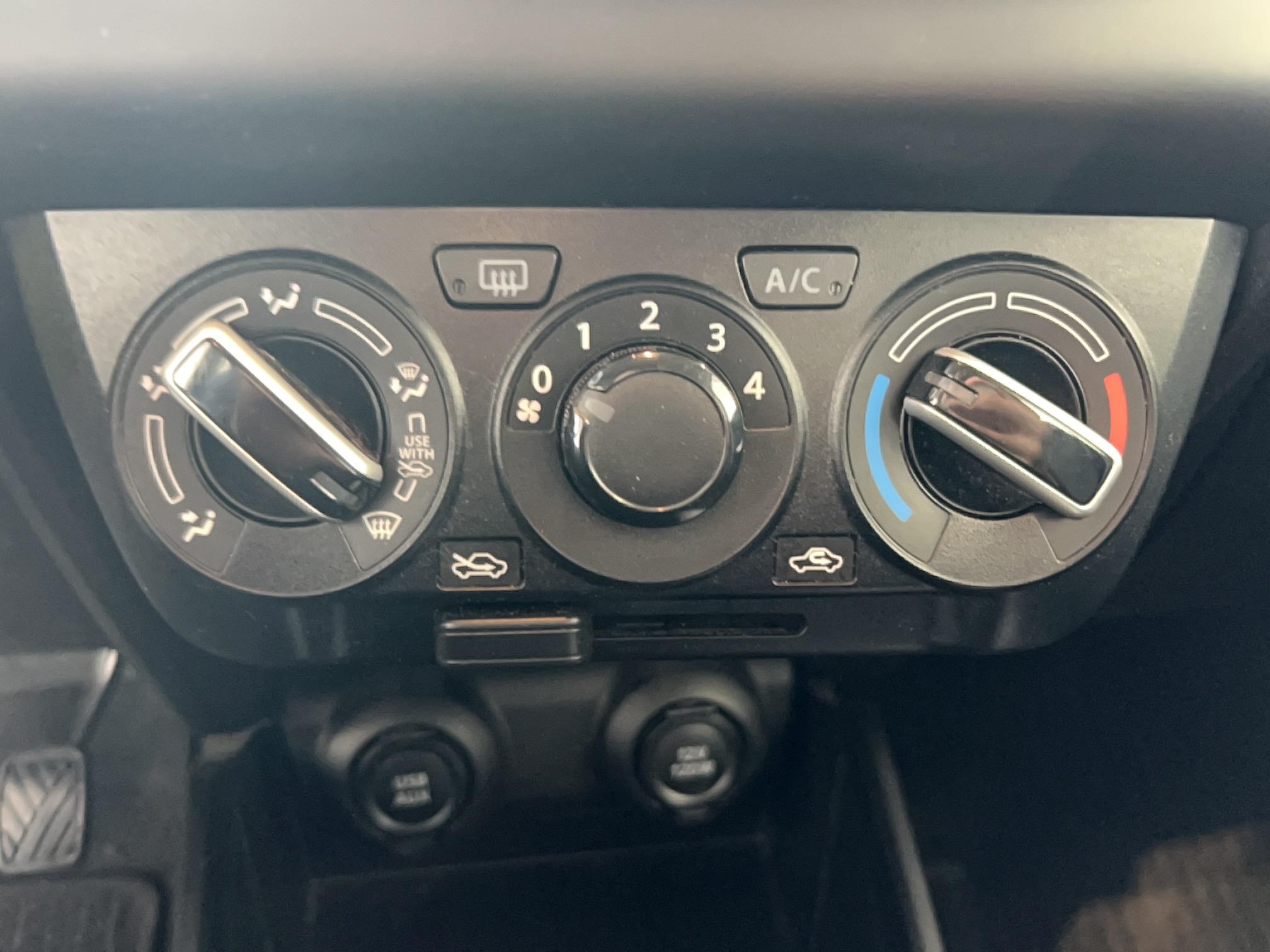 SUZUKI Swift 1.2 Dualjet Hybrid Avantage - Véhicule Occasion Océane Auto