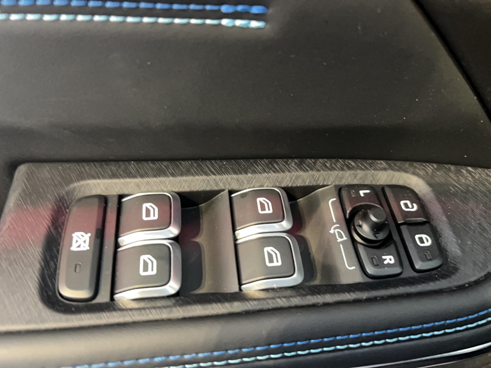 LYNK & CO 01 1.5 PHEV 261 ch DCTH7  - Véhicule Occasion Océane Auto