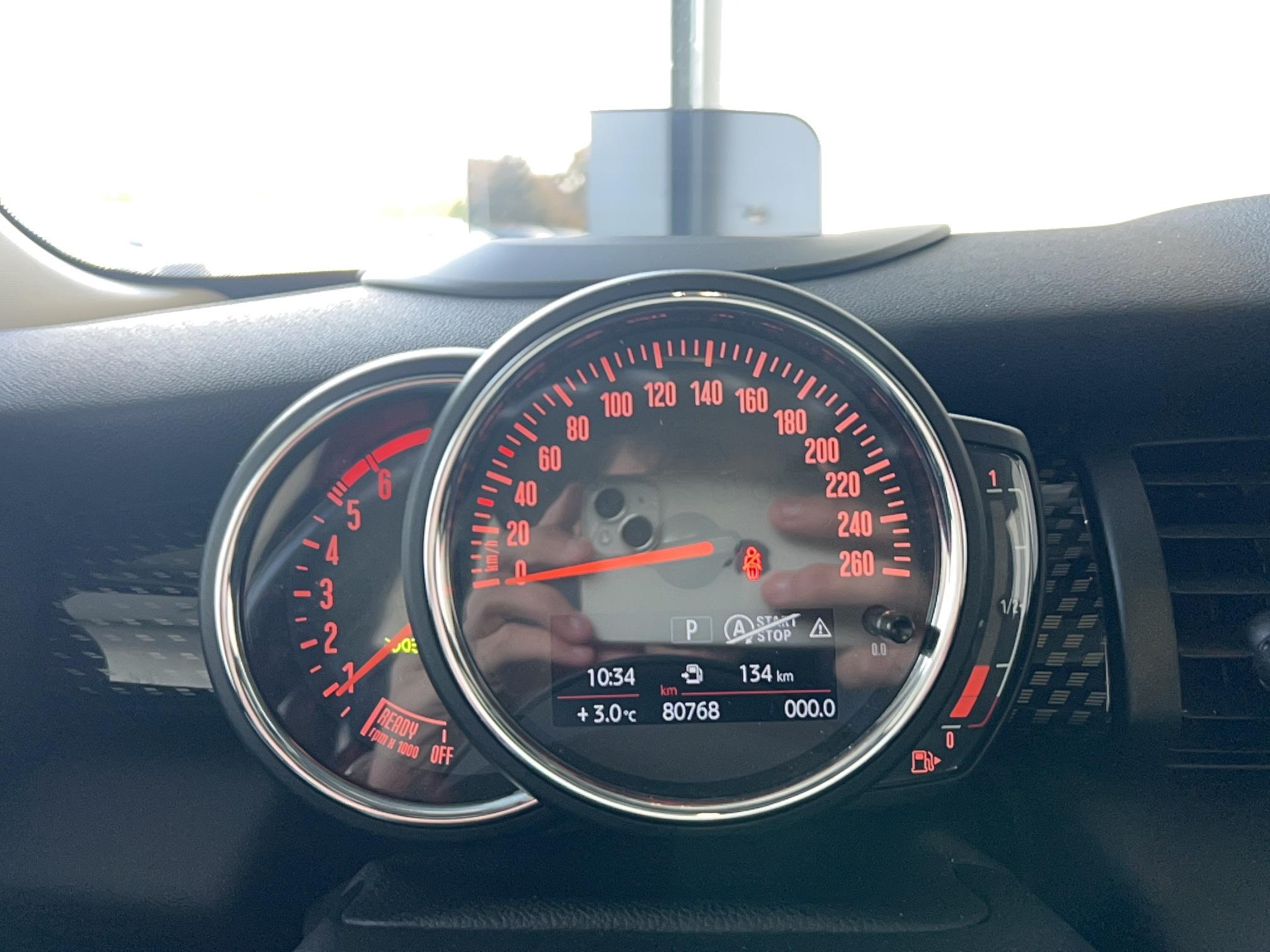 MINI Hatch 5 Portes Cooper SD 170 ch BVA8 Basic - Véhicule Occasion Océane Auto