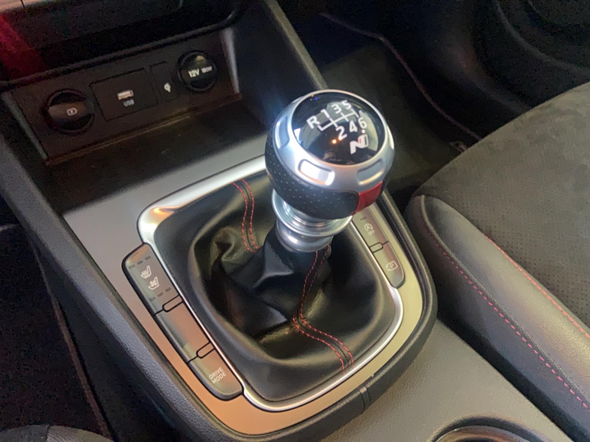 HYUNDAI Kona 1.0 T-GDi 120 Hybrid 48V N Line Executive - Véhicule Occasion - Océane Auto HYUNDAI Kona 1.0 T-GDi 120 Hybrid 48V N Line Executive - Véhicule Occasion Océane Auto