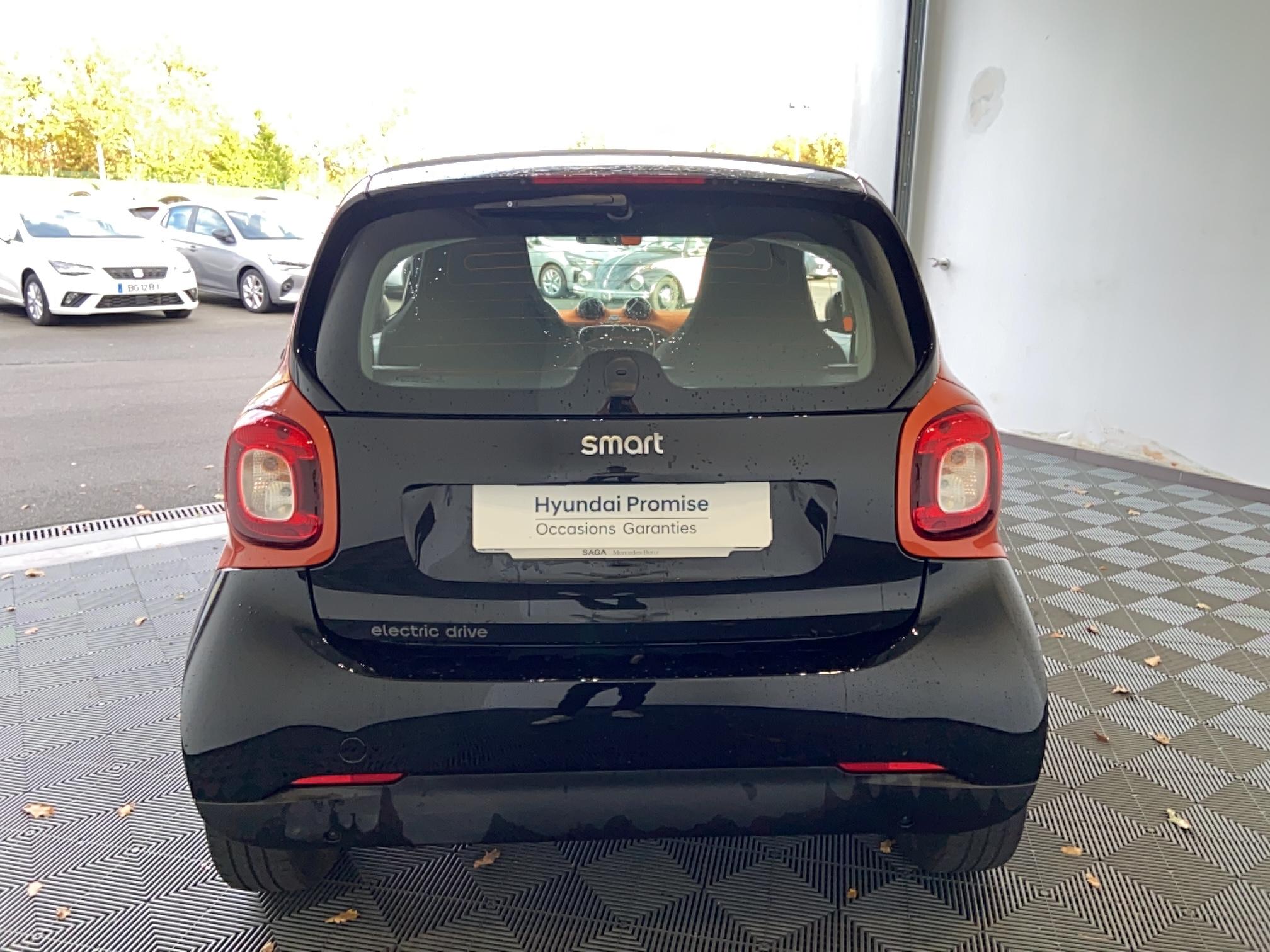 SMART Fortwo Coupé 82 ch Electrique BA1 Passion - Véhicule Occasion - Océane Auto SMART Fortwo Coupé 82 ch Electrique BA1 Passion - Véhicule Occasion Océane Auto