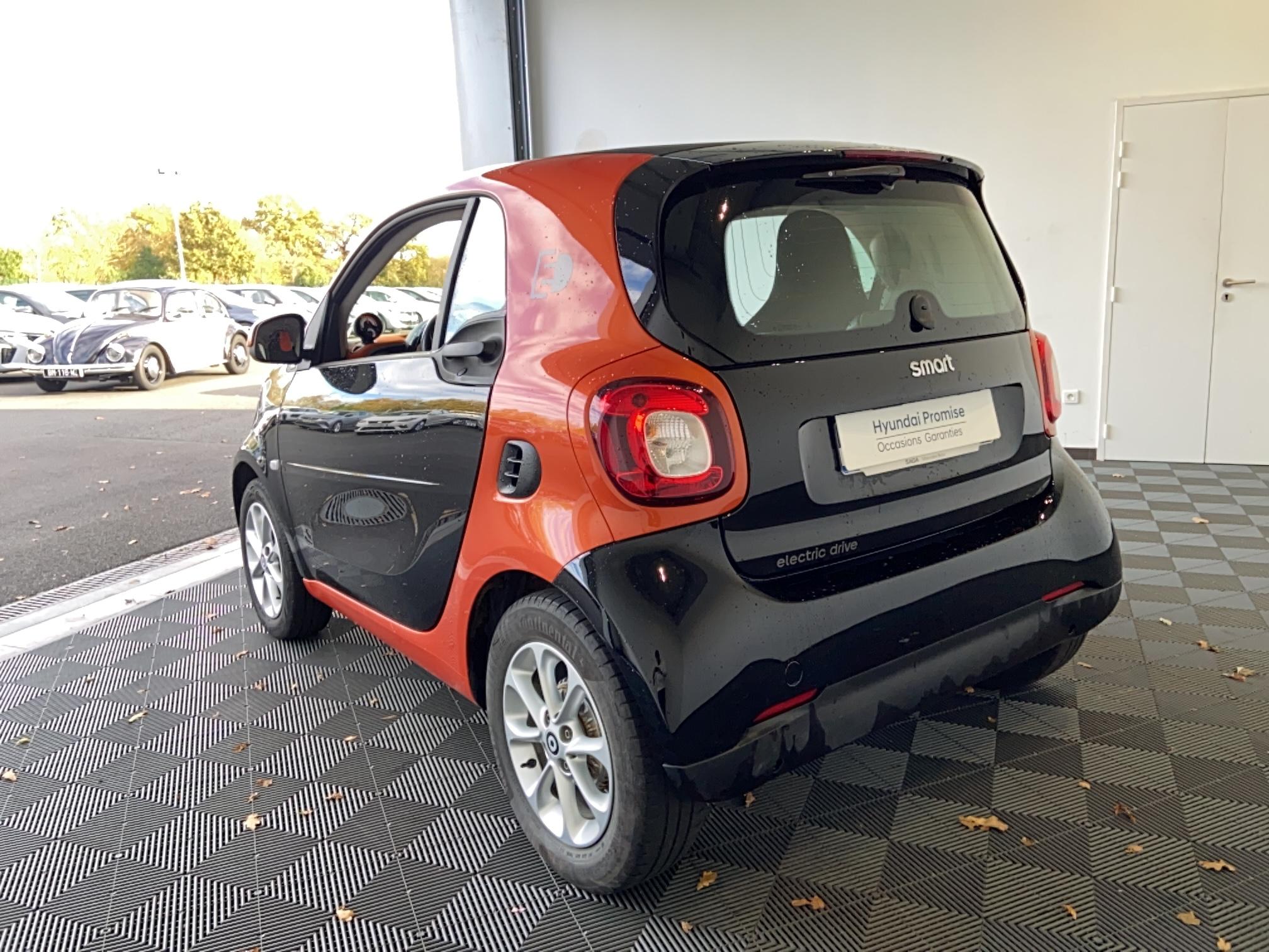 SMART Fortwo Coupé 82 ch Electrique BA1 Passion - Véhicule Occasion - Océane Auto SMART Fortwo Coupé 82 ch Electrique BA1 Passion - Véhicule Occasion Océane Auto