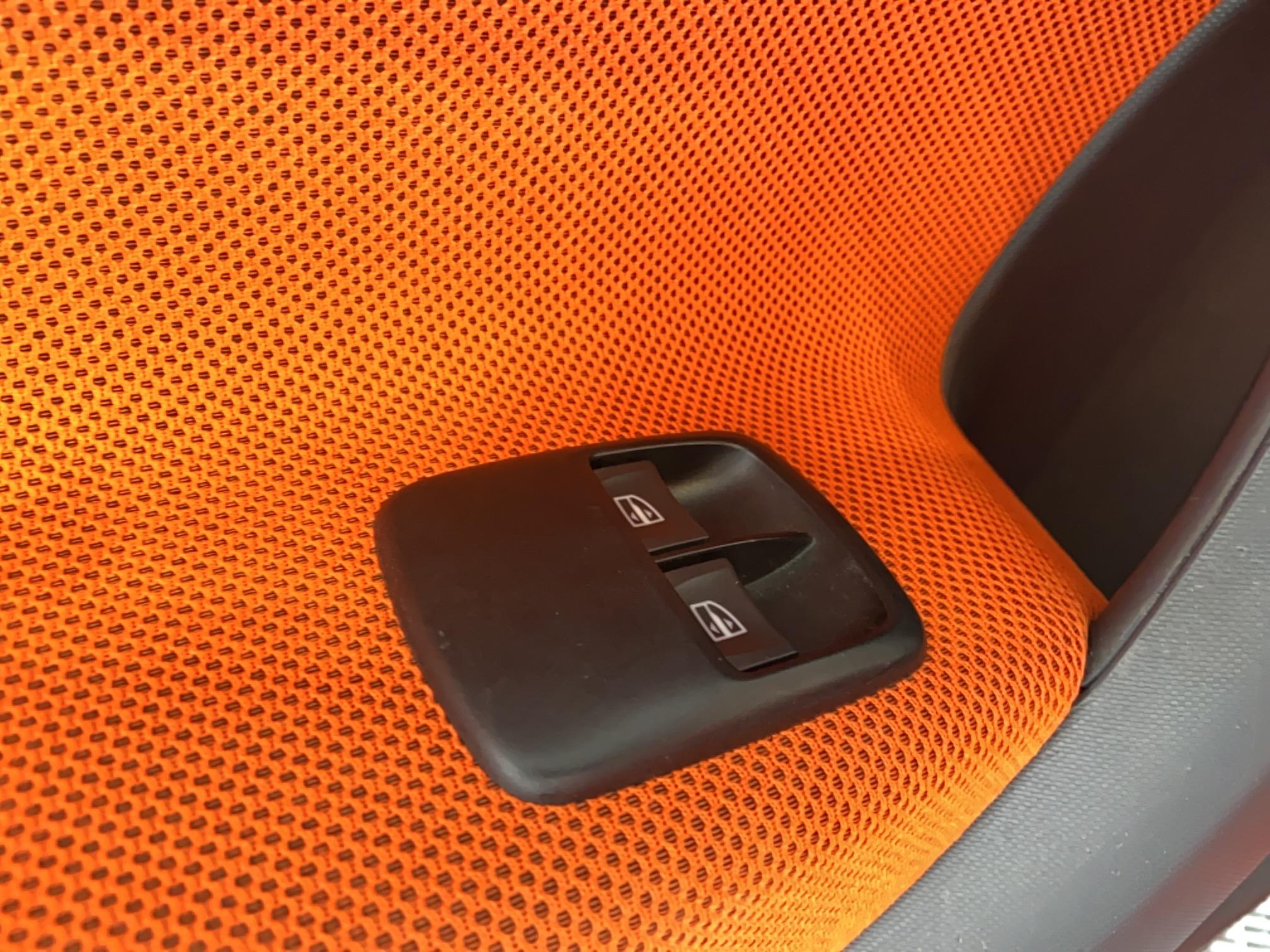 SMART Fortwo Coupé 82 ch Electrique BA1 Passion - Véhicule Occasion - Océane Auto SMART Fortwo Coupé 82 ch Electrique BA1 Passion - Véhicule Occasion Océane Auto